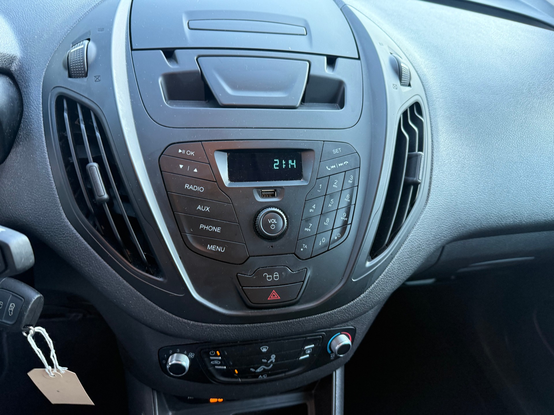 FORD Tourneo Courier 1.0 SCTi Trend-image-24