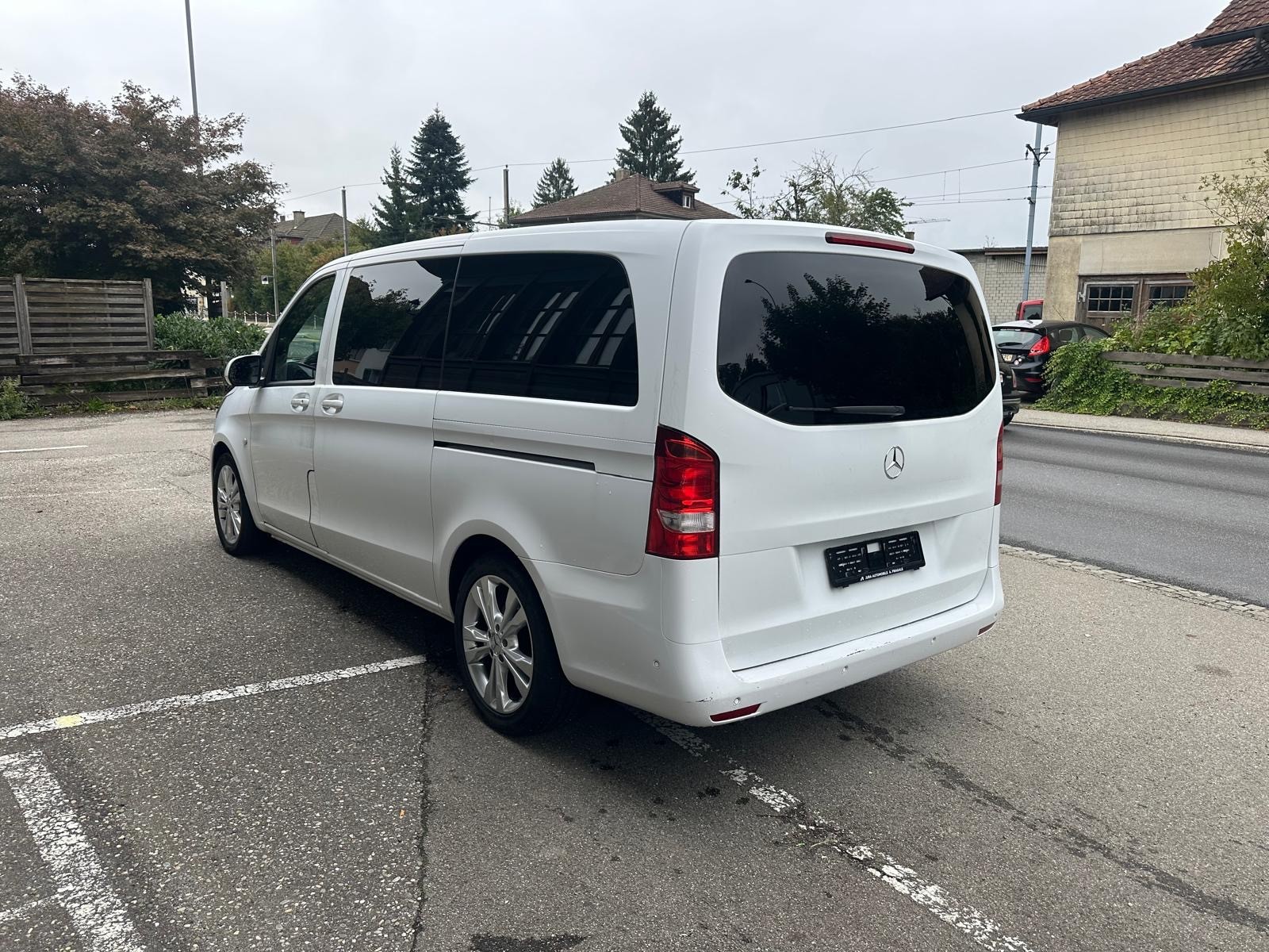 MERCEDES-BENZ Vito 111 BlueTec Tourer Pro L-image-2