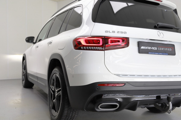 Image MERCEDES-BENZ GLB-250 GLB 250 AMG Line 4 MATIC