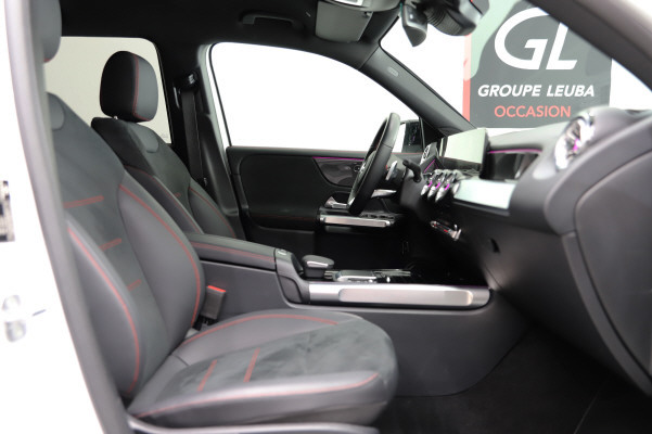 Image MERCEDES-BENZ GLB-250 GLB 250 AMG Line 4 MATIC