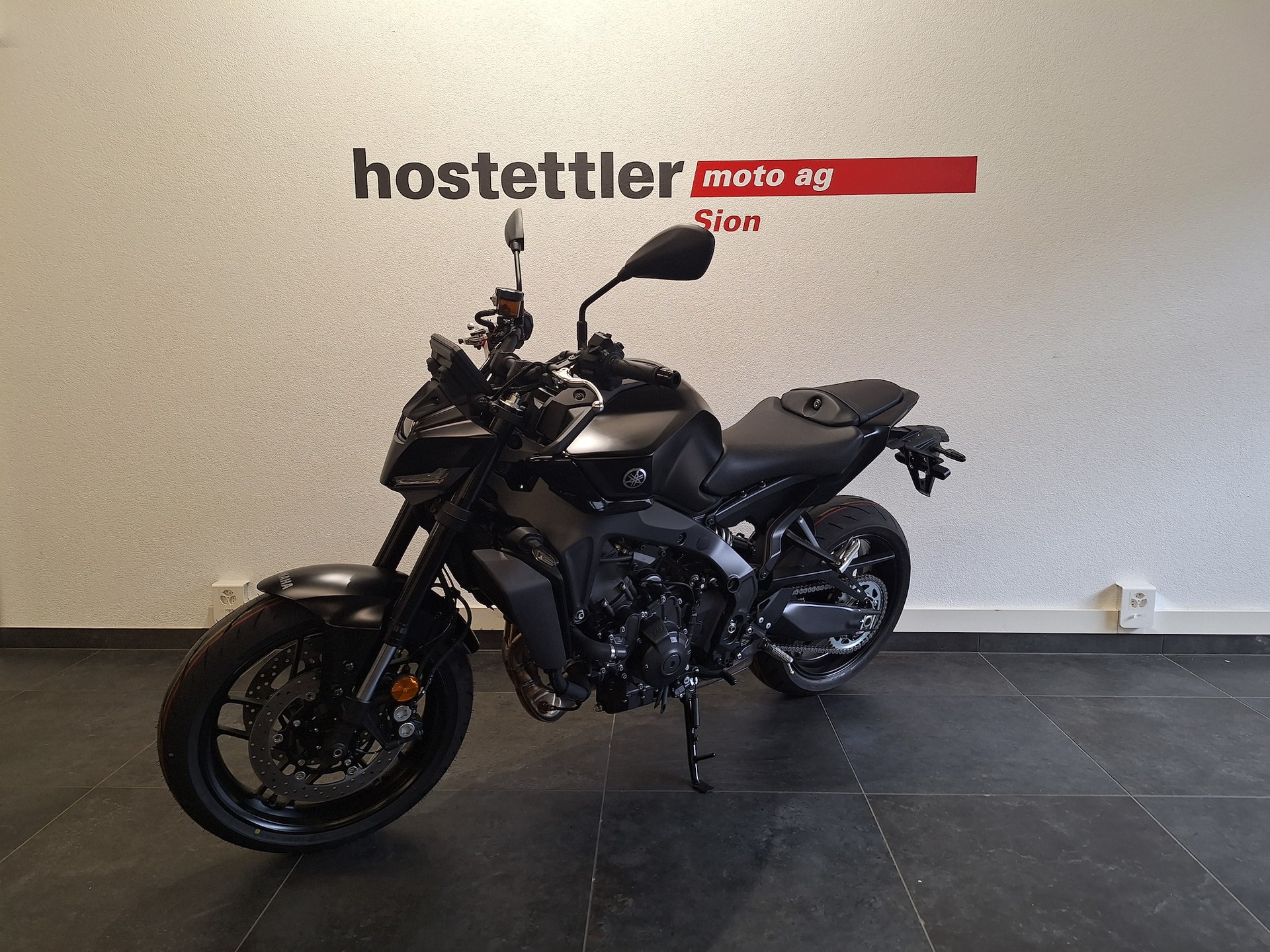YAMAHA MT-09 Y-AMT-showroom-element-3