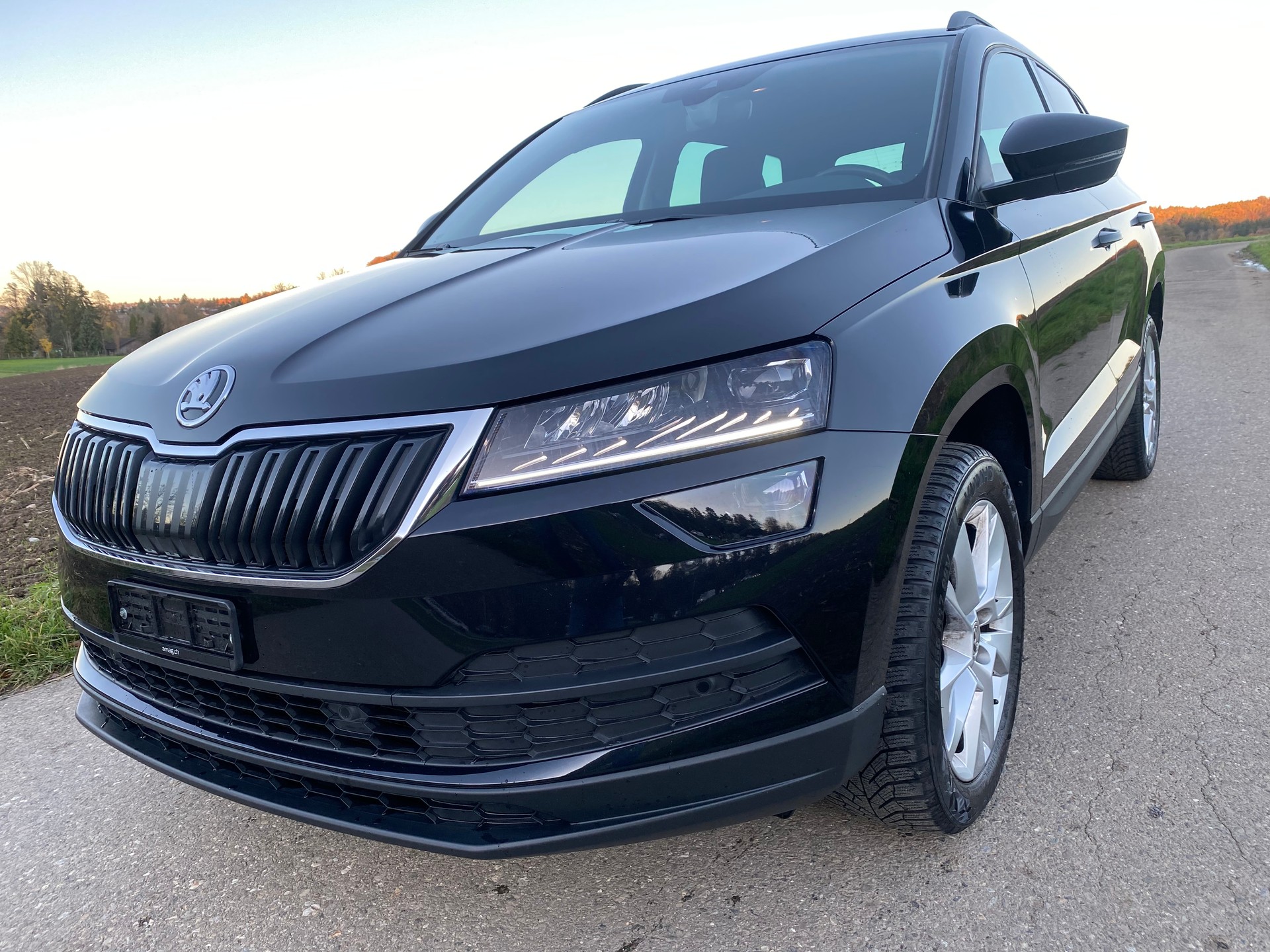 SKODA Karoq 1.5 TSI ACT Ambition DSG-image-1