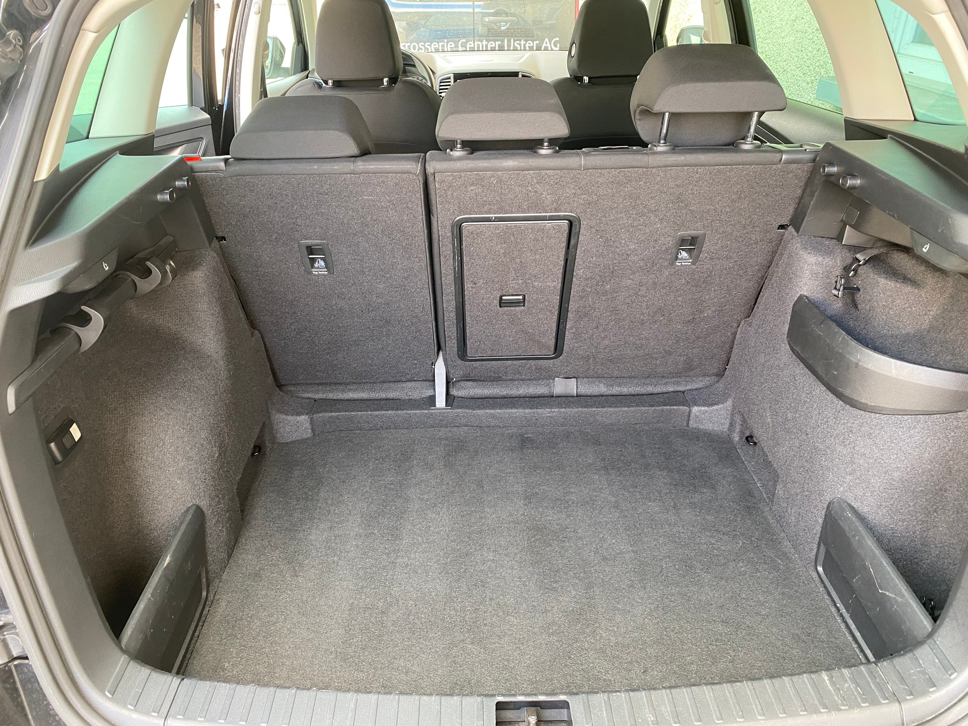 SKODA Karoq 1.5 TSI ACT Ambition DSG-image-14