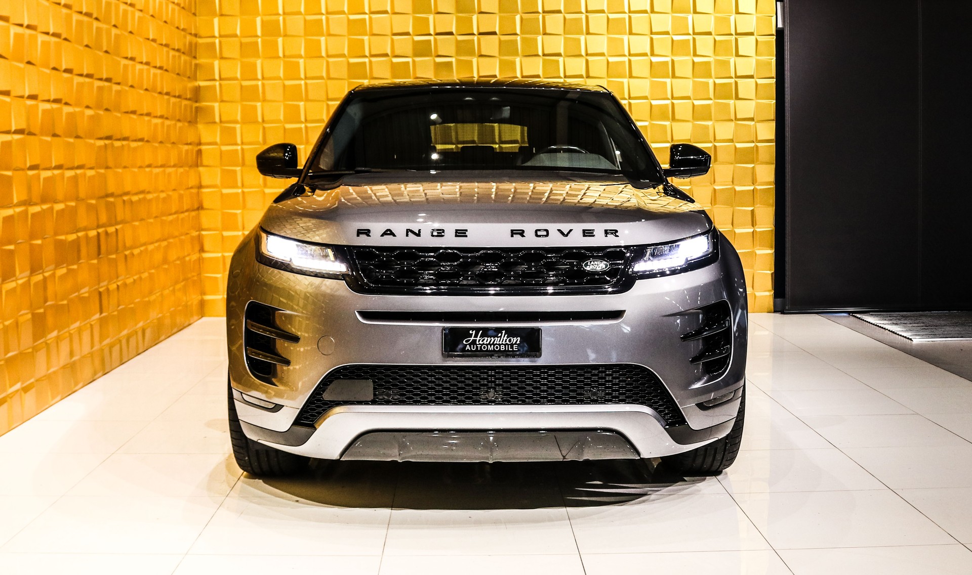 LAND ROVER Range Rover Evoque P200 R-Dynamic AT9-image-2