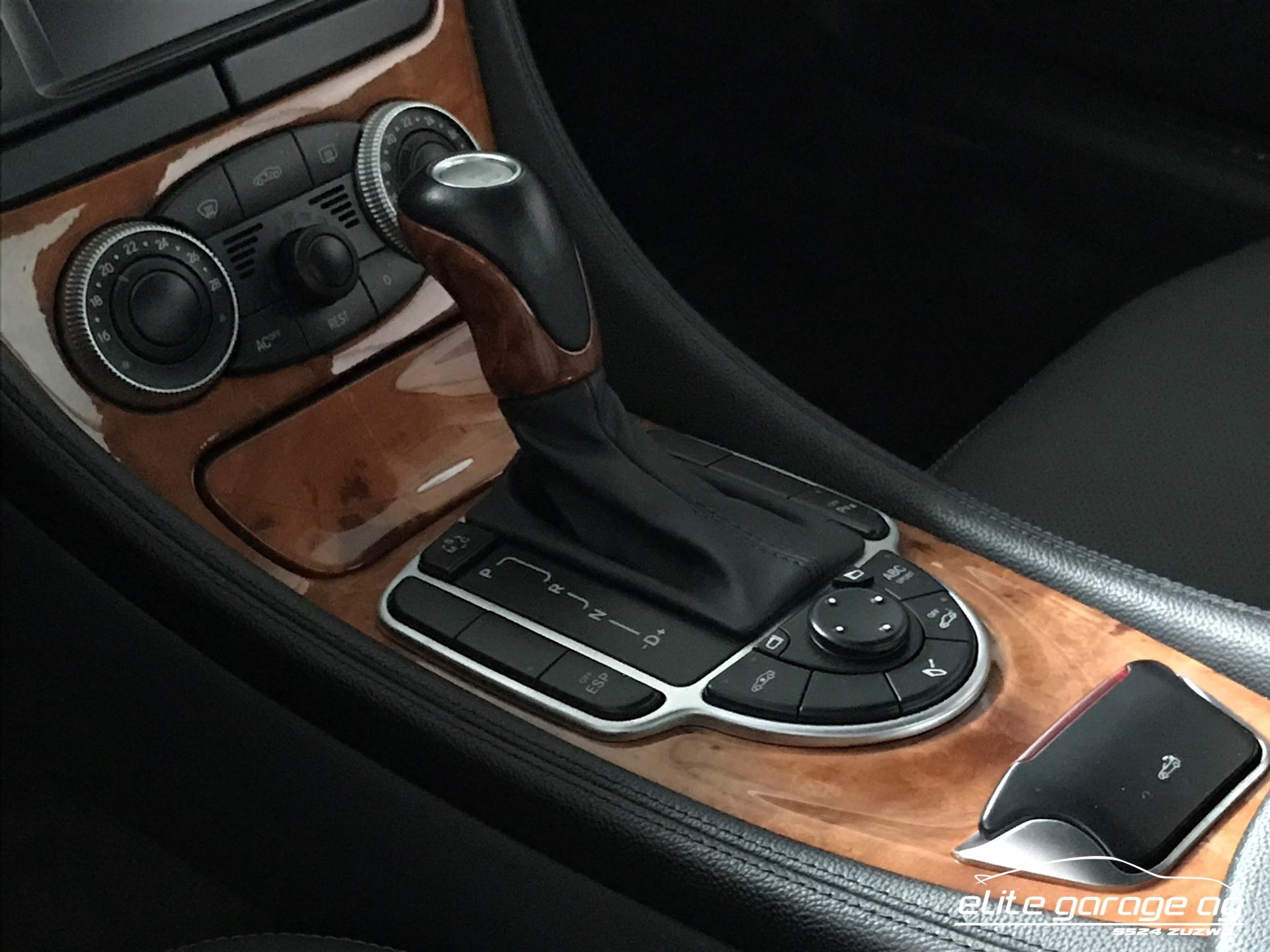 MERCEDES-BENZ SL 600-image-8
