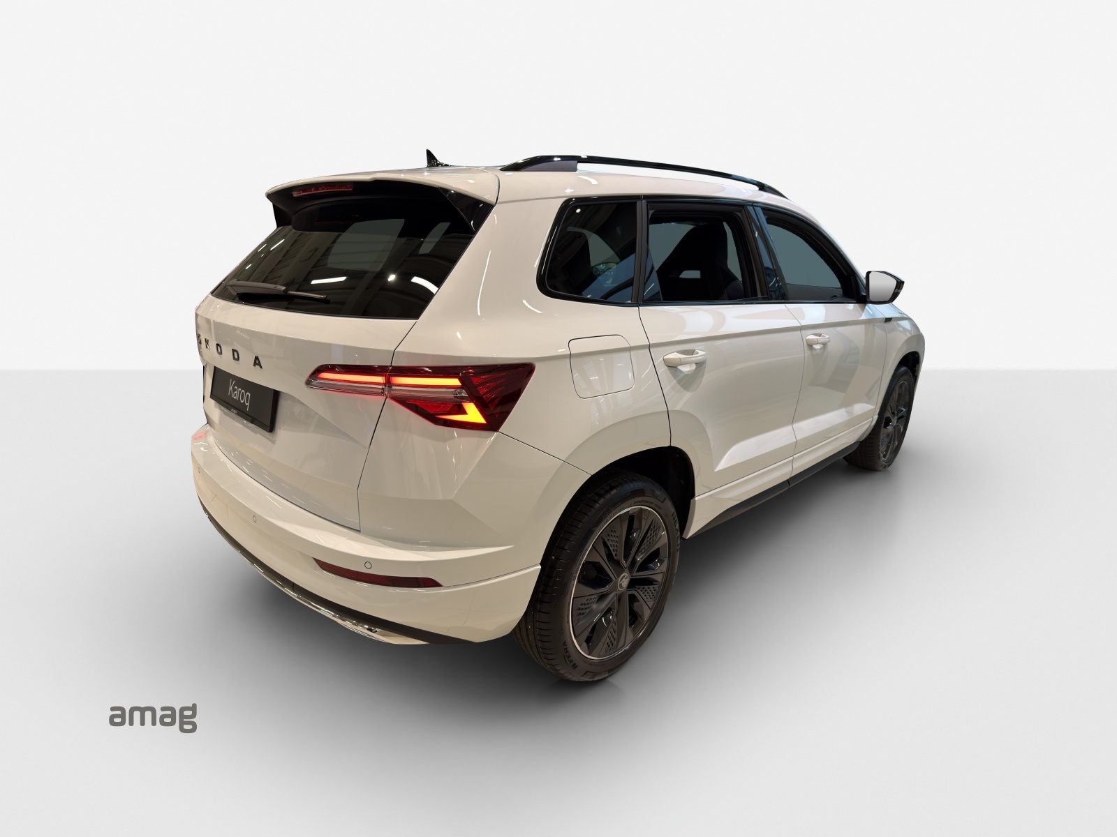 SKODA Karoq 1.5 TSI SportLine DSG-image-4