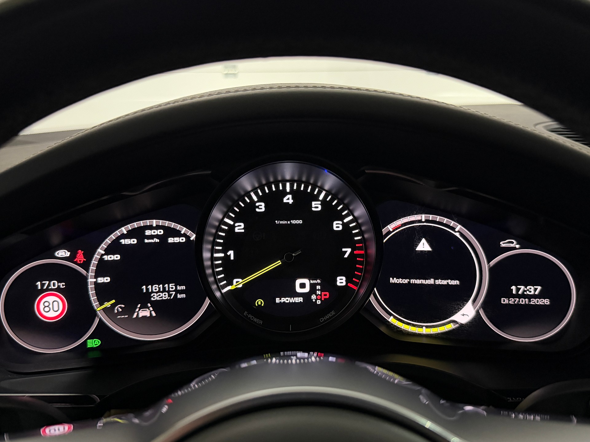 PORSCHE Cayenne E-Hybrid (CH) AHK 3500KG-image-14