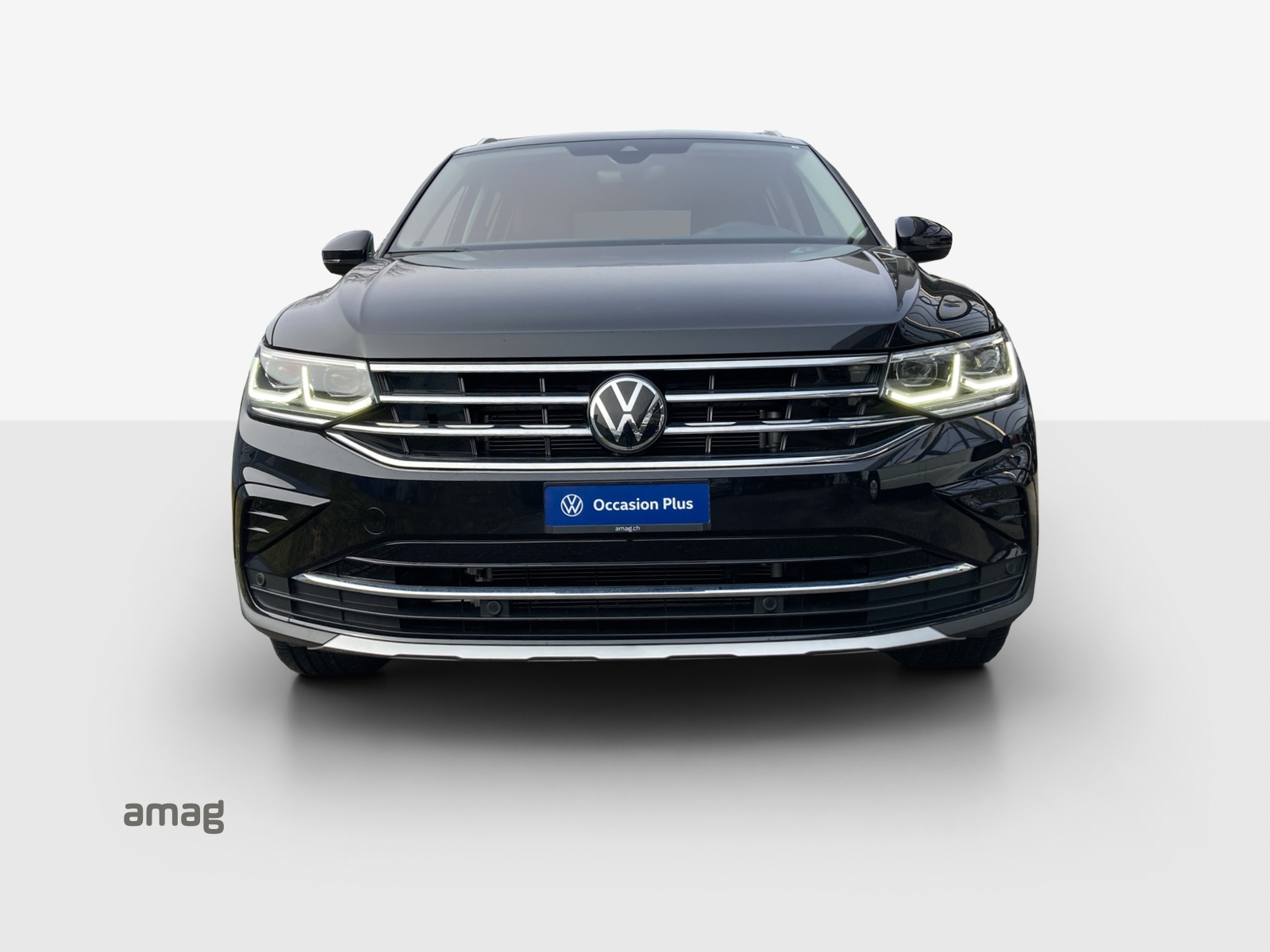 VW Tiguan 2.0 TDI SCR Elegance 4Motion DSG-image-6