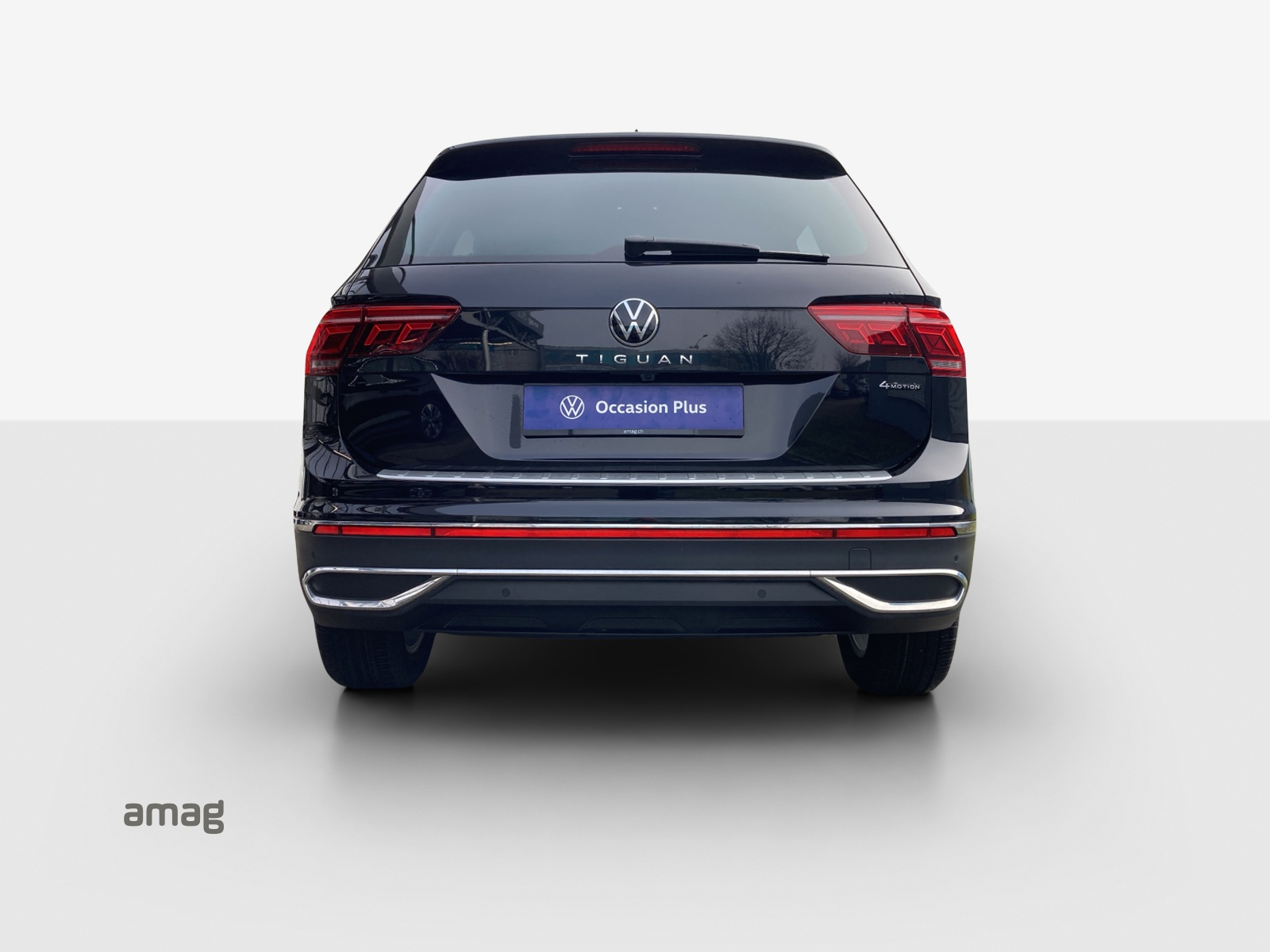VW Tiguan 2.0 TDI SCR Elegance 4Motion DSG-image-3