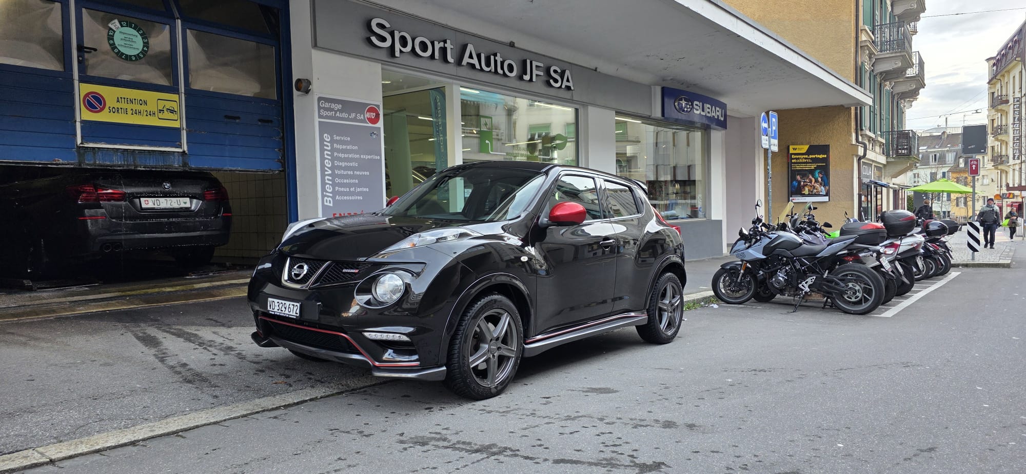 Car photo