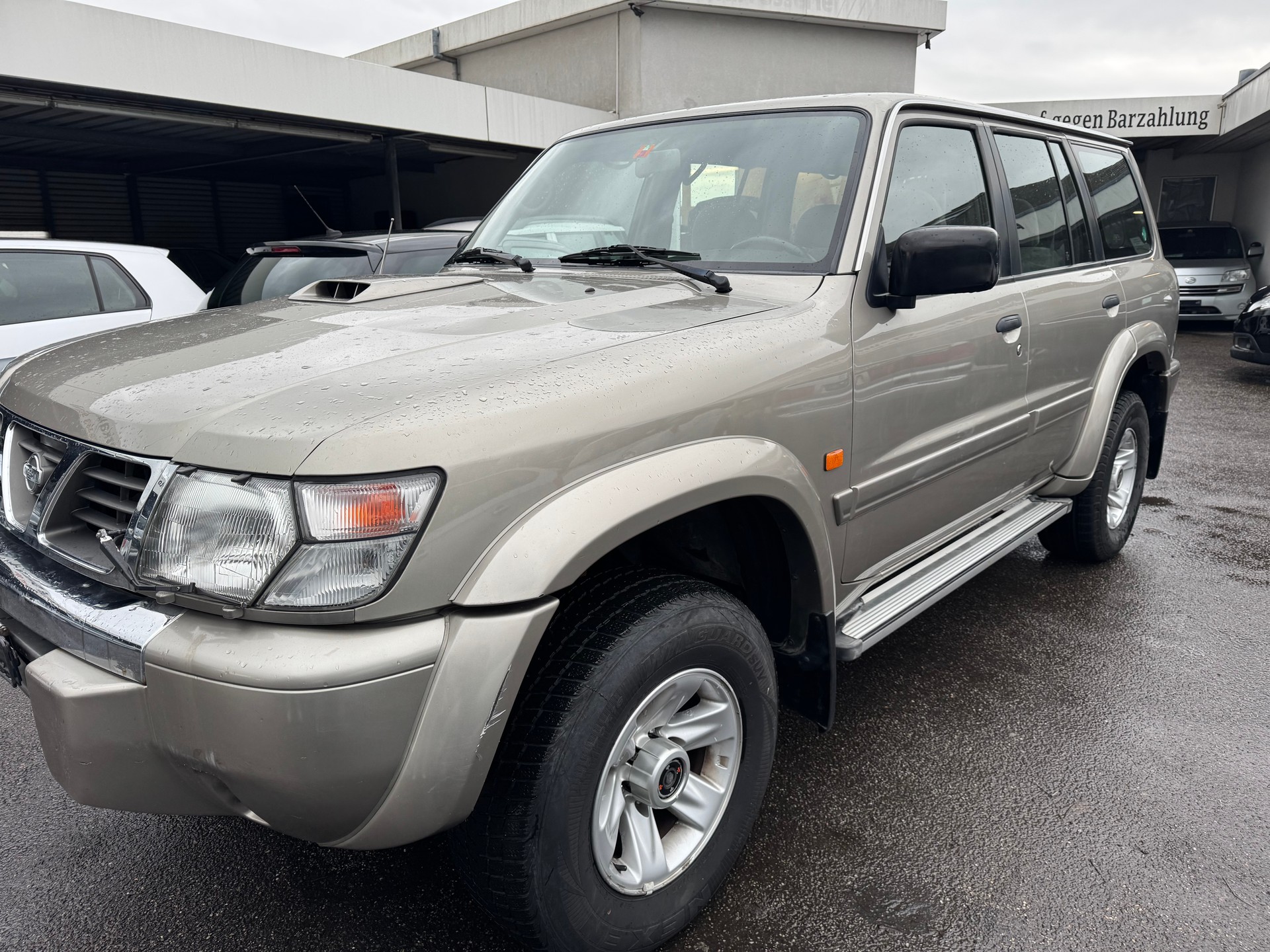 NISSAN Patrol 3.0 Di Comfort Wagon-image-1