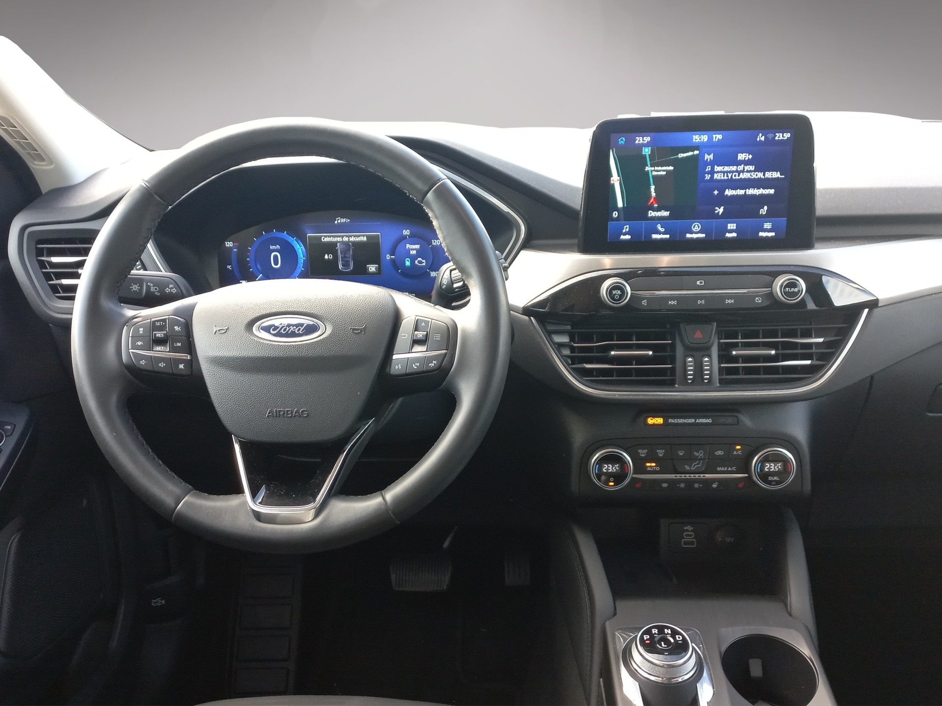 FORD Kuga 2.5 PHEV Titanium 2WD-image-12