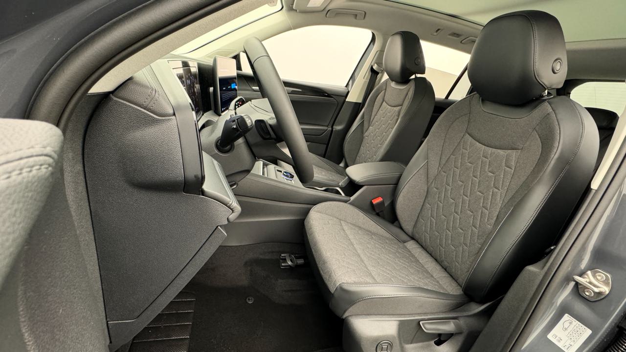 VW Tiguan 1.5 TSI evo2 eHybrid Life DSG-image-4