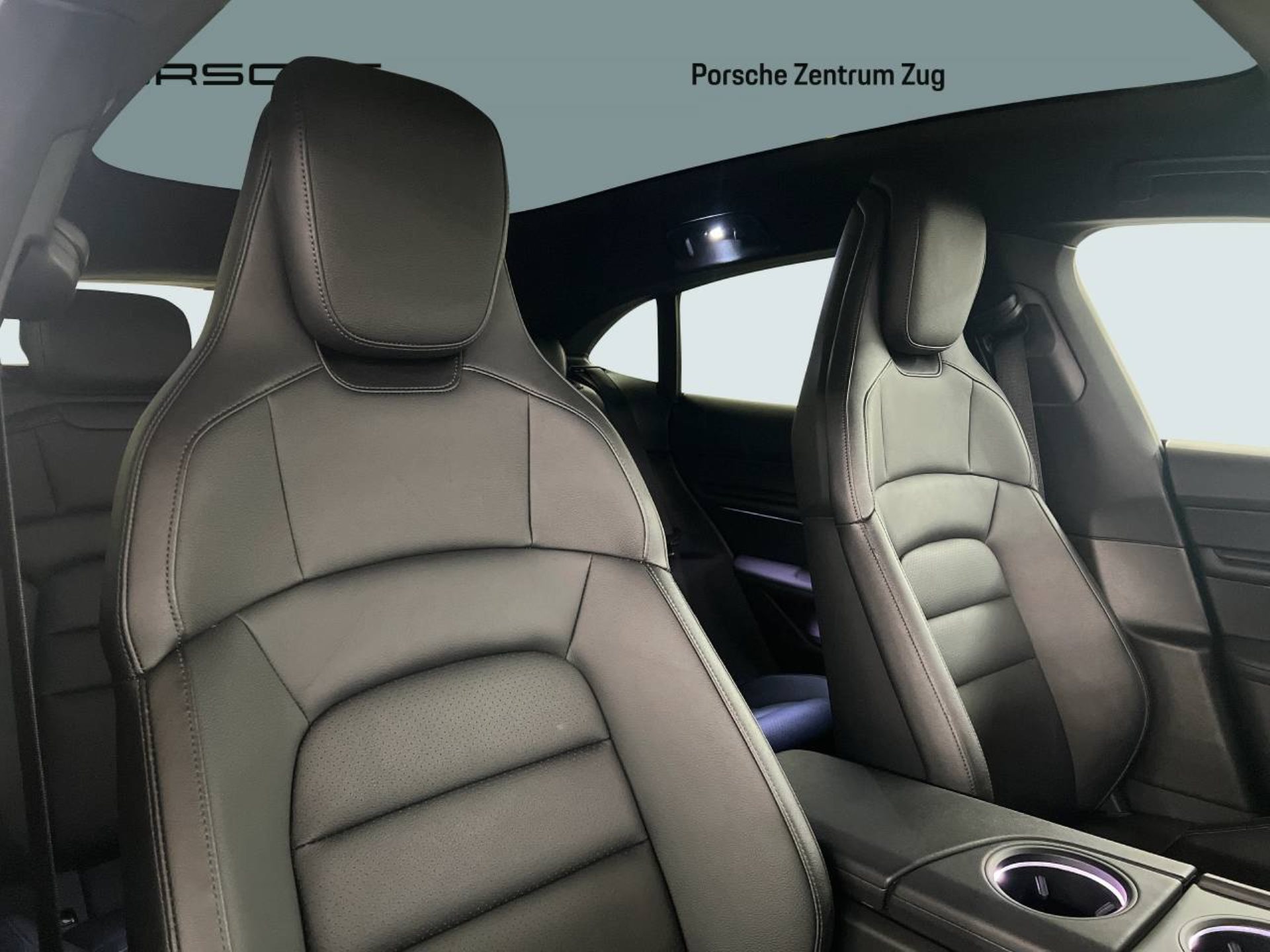 PORSCHE Taycan Sport Turismo-image-21