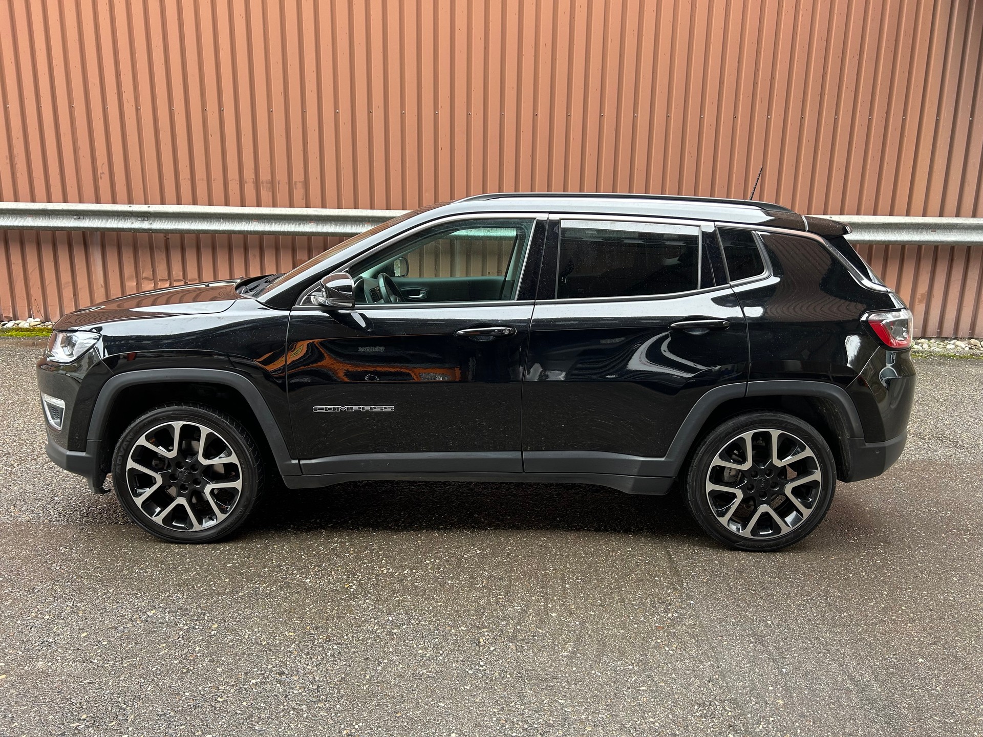 JEEP Compass 2.0CRD Limited AWD 9ATX-image-2