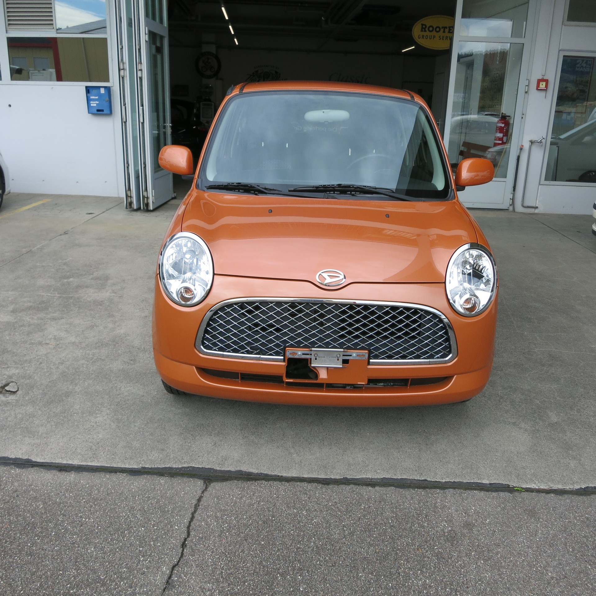 DAIHATSU Trevis 1.0-image-0