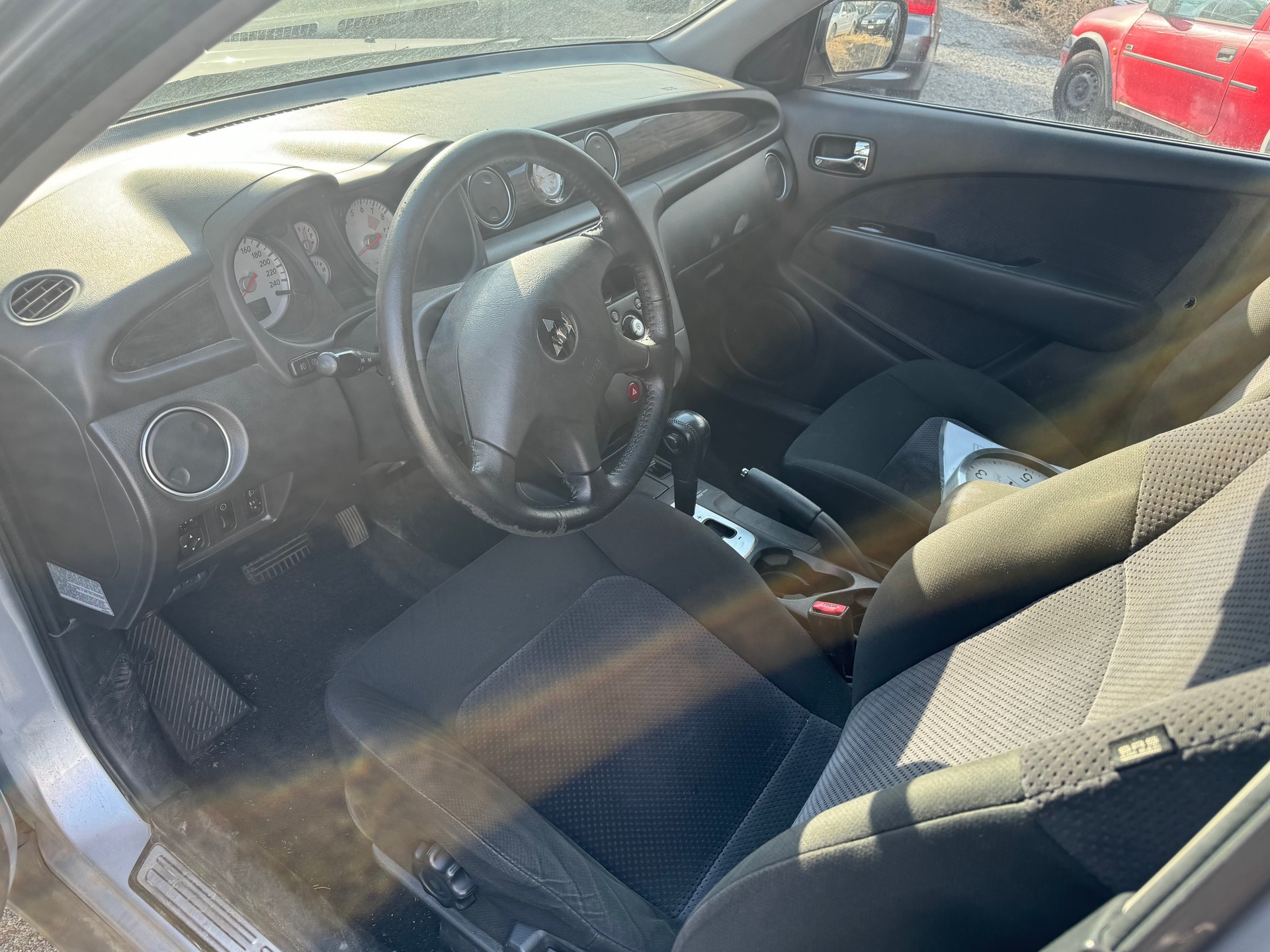 MITSUBISHI Outlander 2.4 16V Sport-image-8