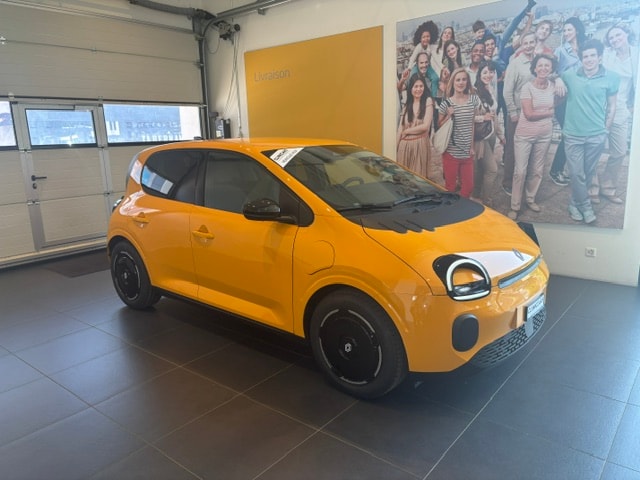 RENAULT Twingo E-Tech EVOLUTION 80PS 27KW/H-image-0