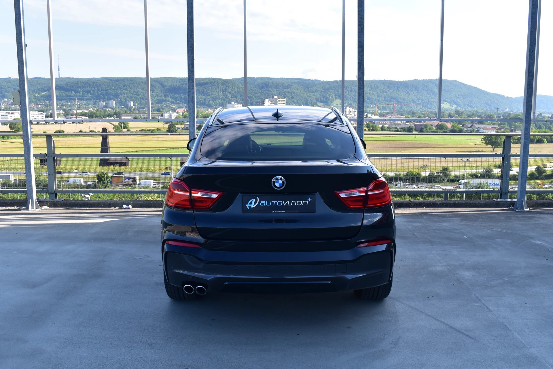 BMW X4 xDRIVE 30d STEPTRONIC M SPORT l 258 PS-image-10