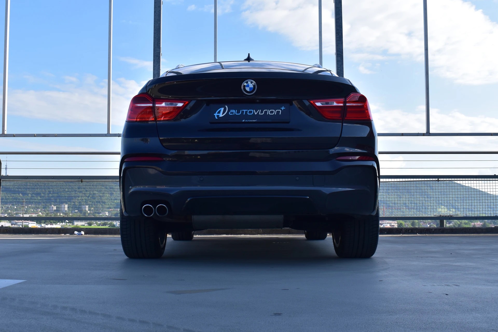 BMW X4 xDRIVE 30d STEPTRONIC M SPORT l 258 PS-image-11