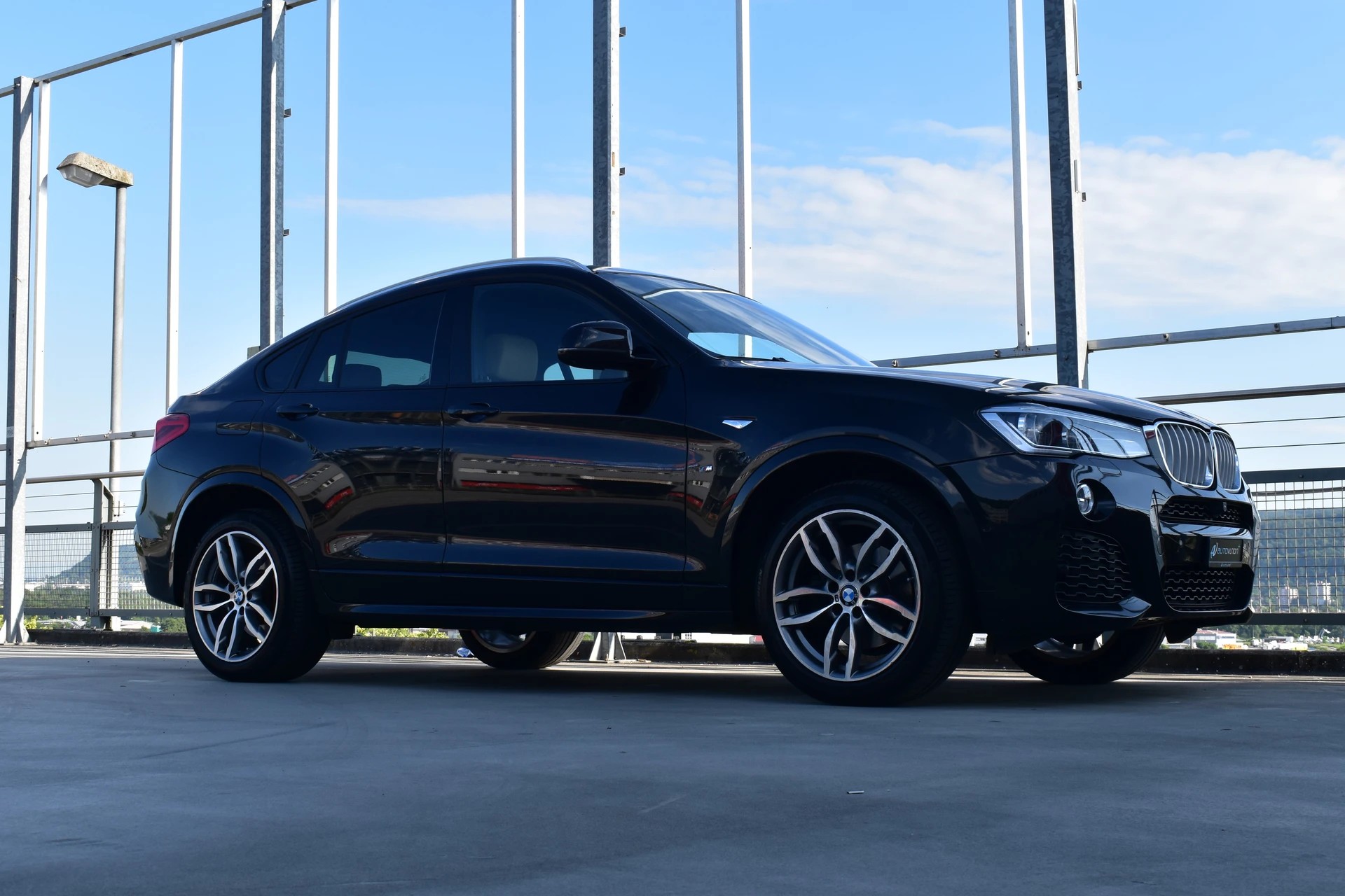 BMW X4 xDRIVE 30d STEPTRONIC M SPORT l 258 PS-image-4