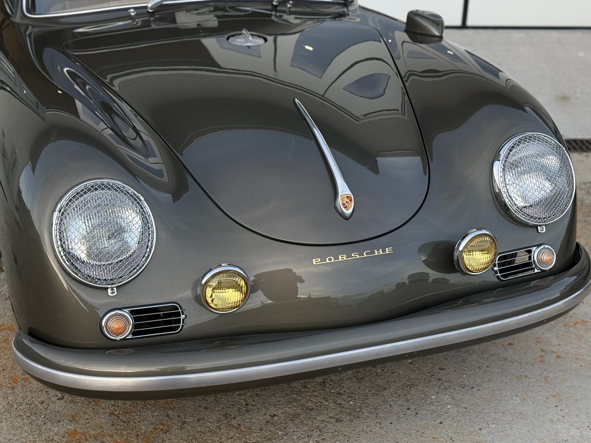 PORSCHE GT-image-4