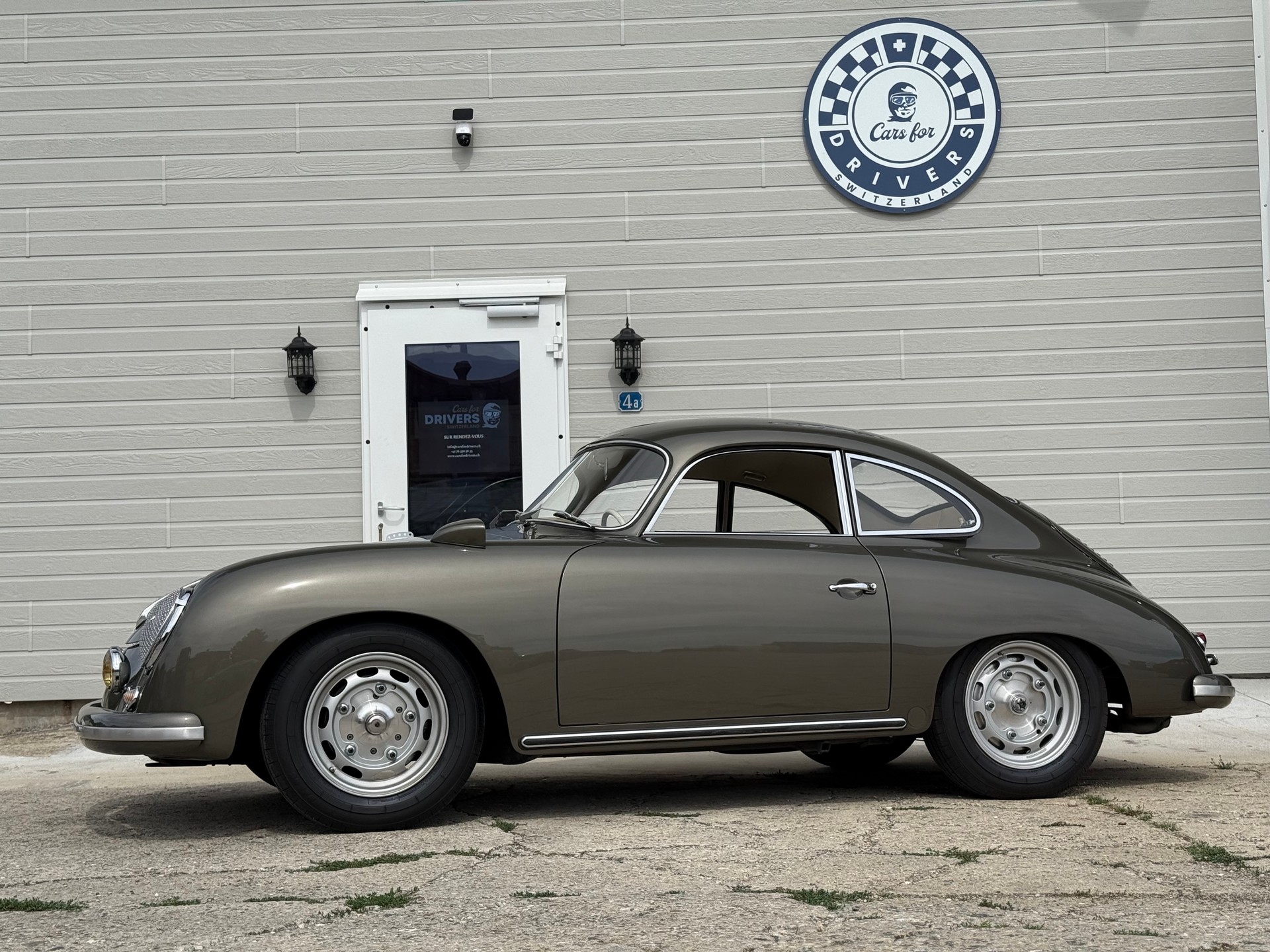 PORSCHE 356-image-10