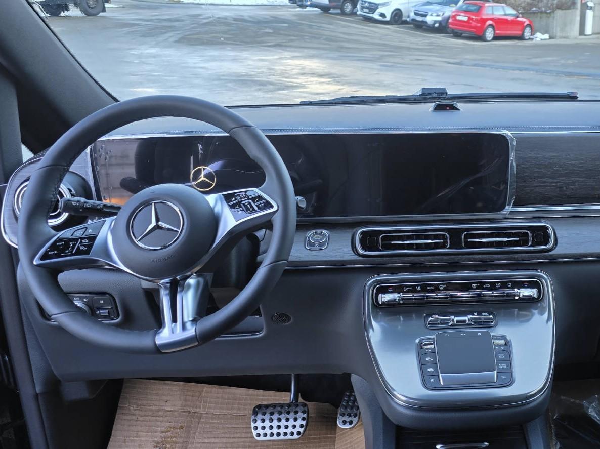 MERCEDES-BENZ V 300 d Swiss Edition L 4x4-image-12
