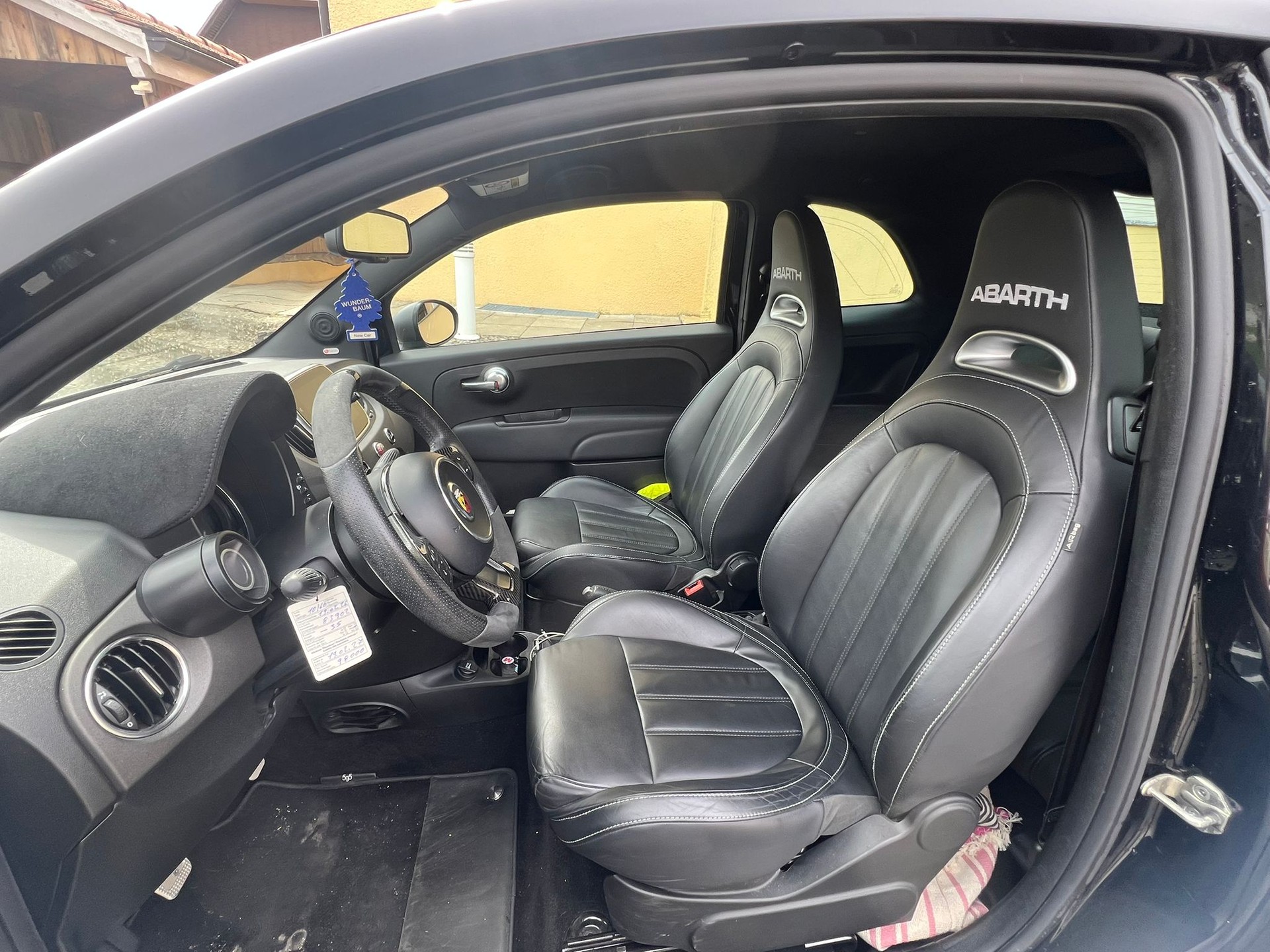 FIAT 595 1.4 16V Turbo Abarth Competizione-image-11