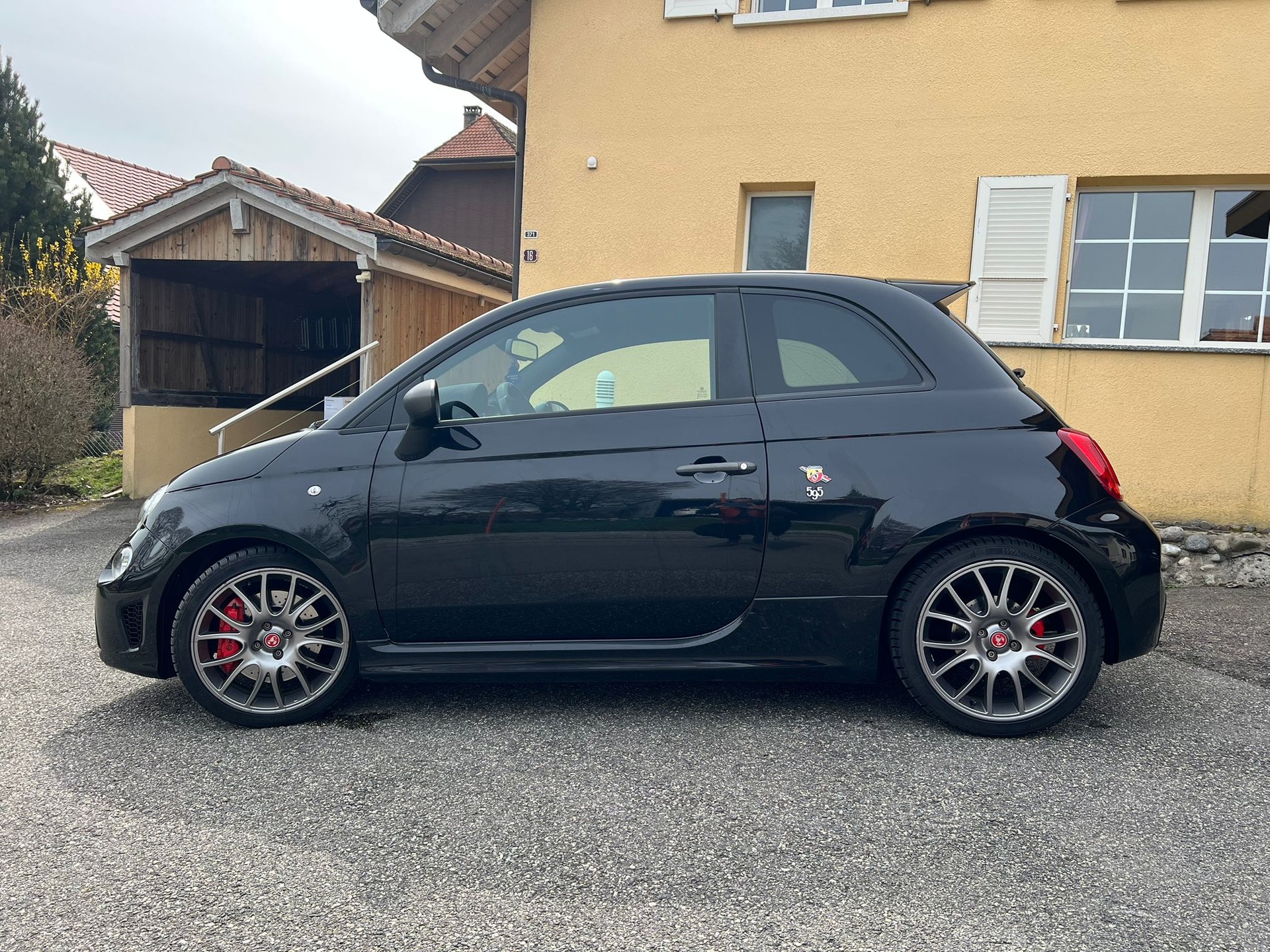 FIAT 595 1.4 16V Turbo Abarth Competizione-image-6