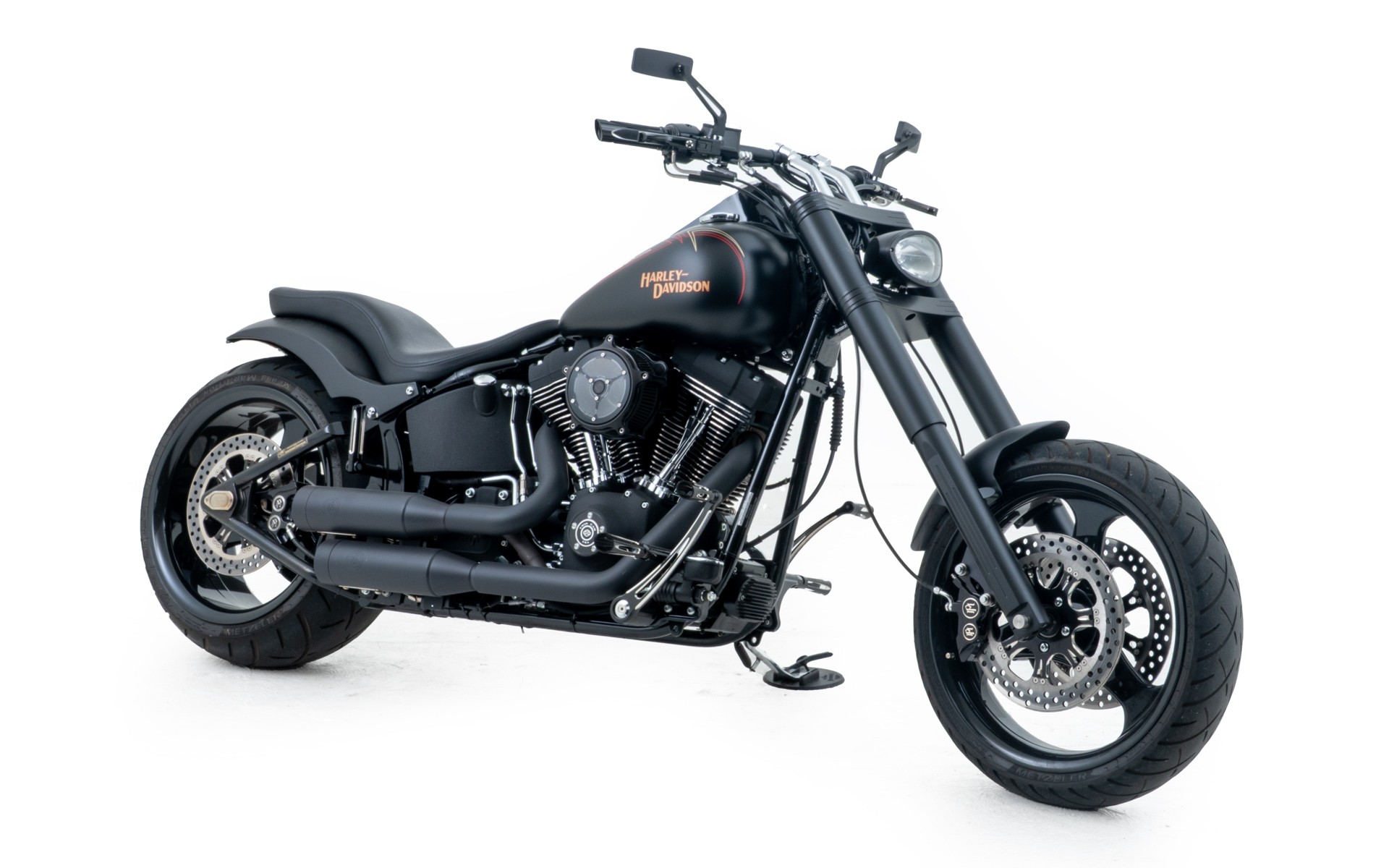 HARLEY-DAVIDSON FXSTB NIGHT TRAIN