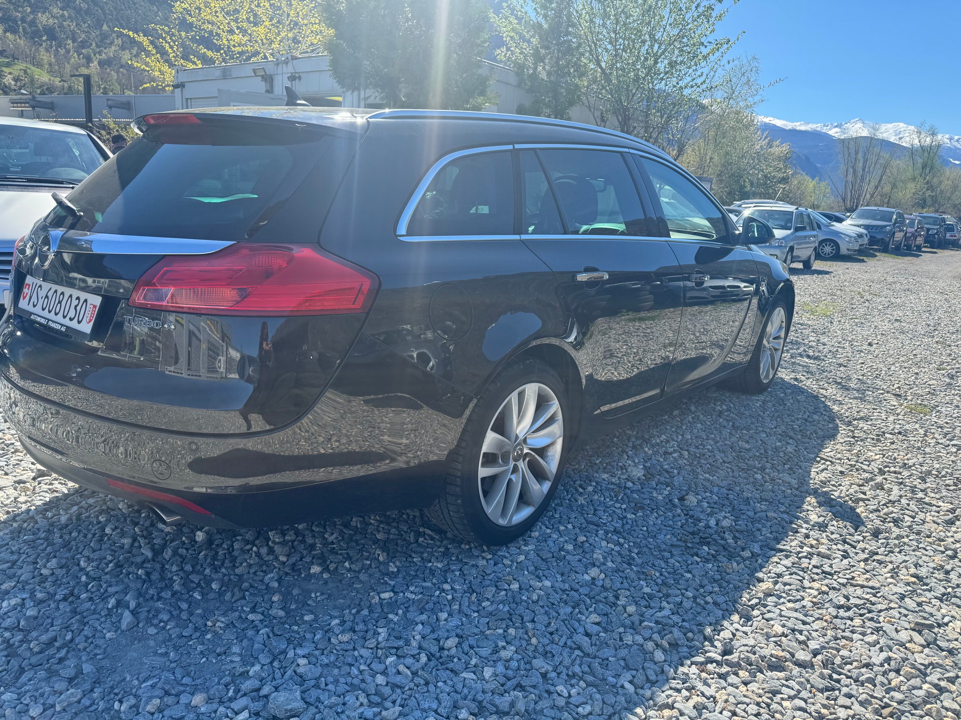 OPEL Insignia Sports Tourer 2.0 Turbo Cosmo 4WD-image-9