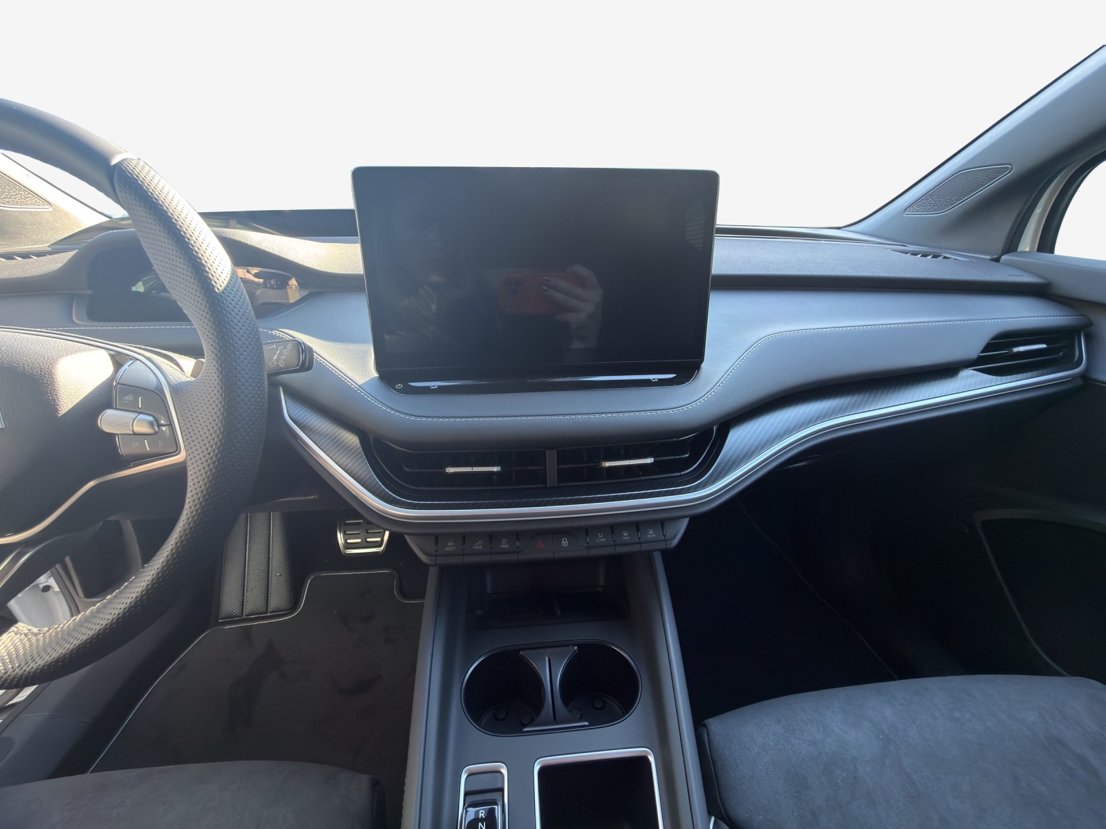 SKODA Elroq 85x Sportline 4x4-image-10