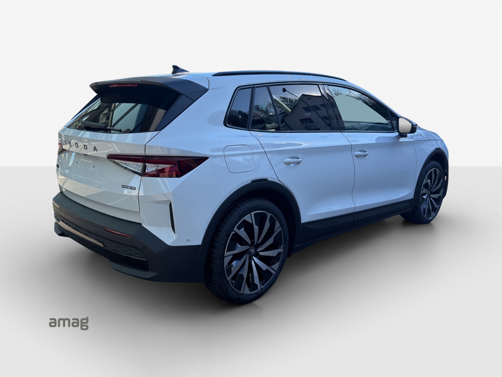 SKODA Elroq 85x Sportline 4x4-image-4