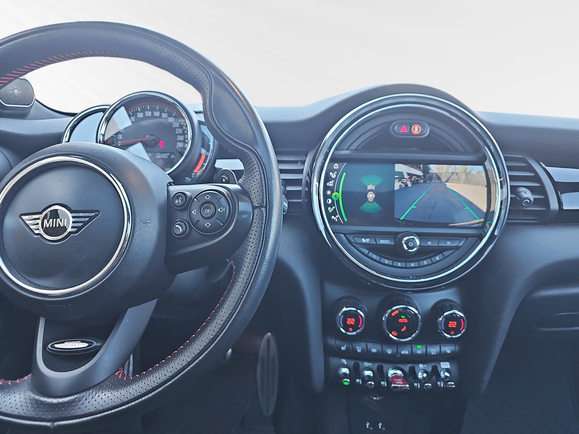 MINI Cooper John Cooper Works Steptronic-image-5