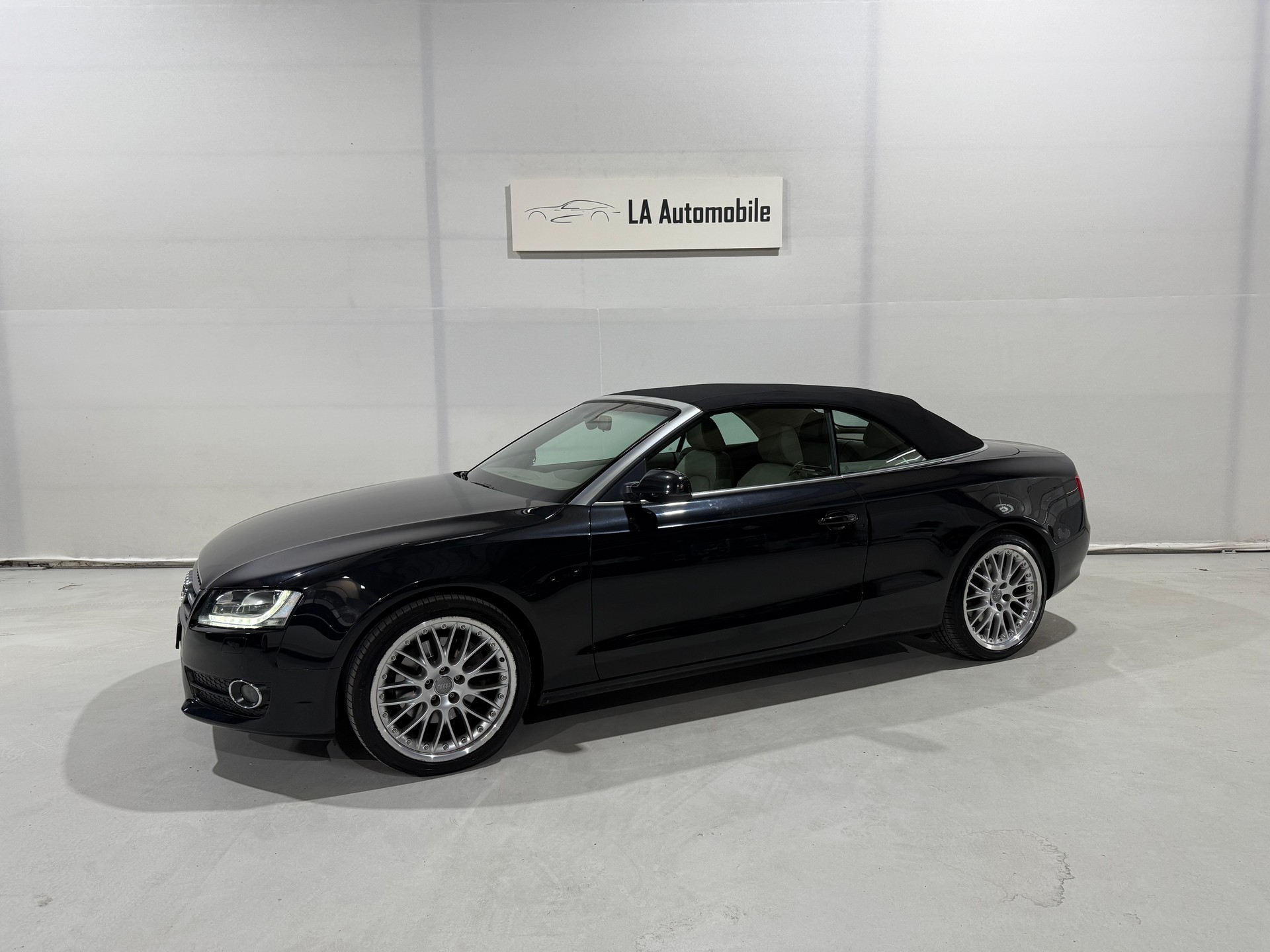 AUDI A5 Cabriolet 2.0 TFSI-image-1