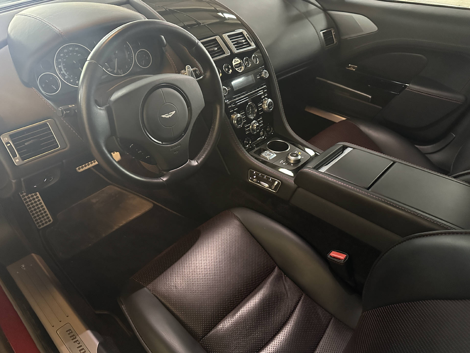 ASTON MARTIN Rapide S 5.9 V12 Touchtronic 2-image-10