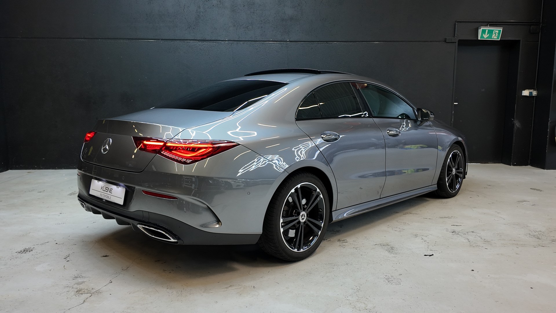 MERCEDES-BENZ CLA 250 4Matic Style 7G-DCT-image-5