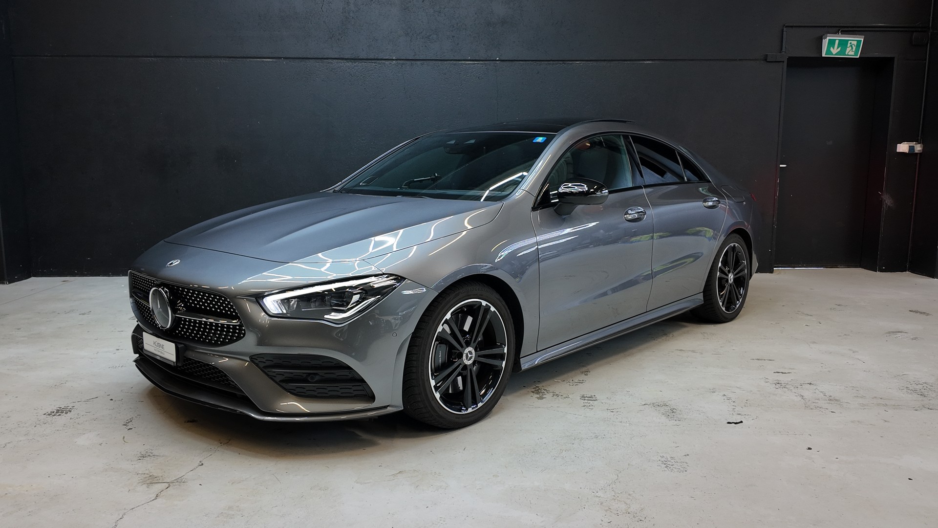 MERCEDES-BENZ CLA 250 4Matic Style 7G-DCT-showroom-element-1