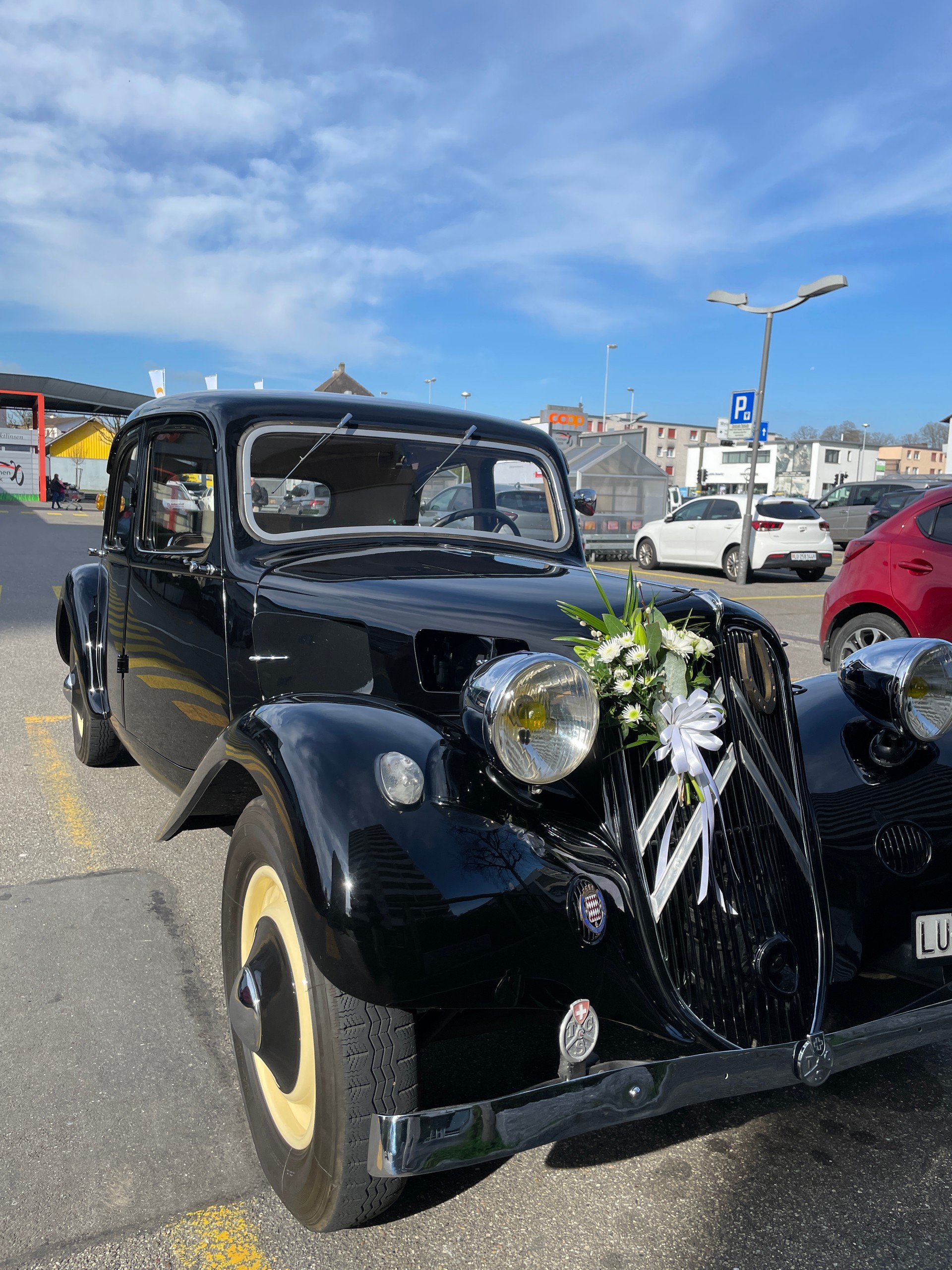 CITROEN Traction-image-0