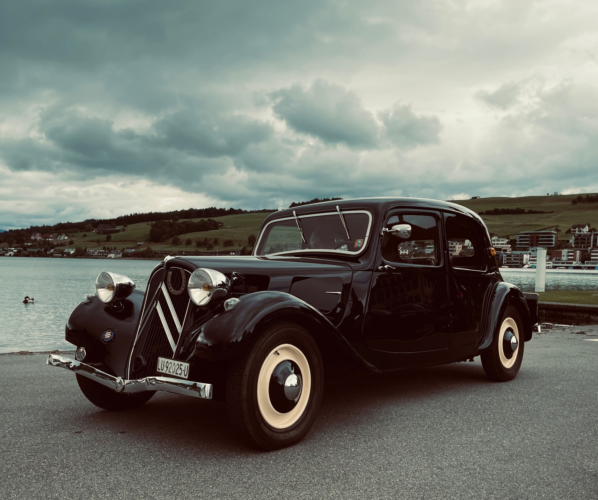 CITROEN Traction-image-2