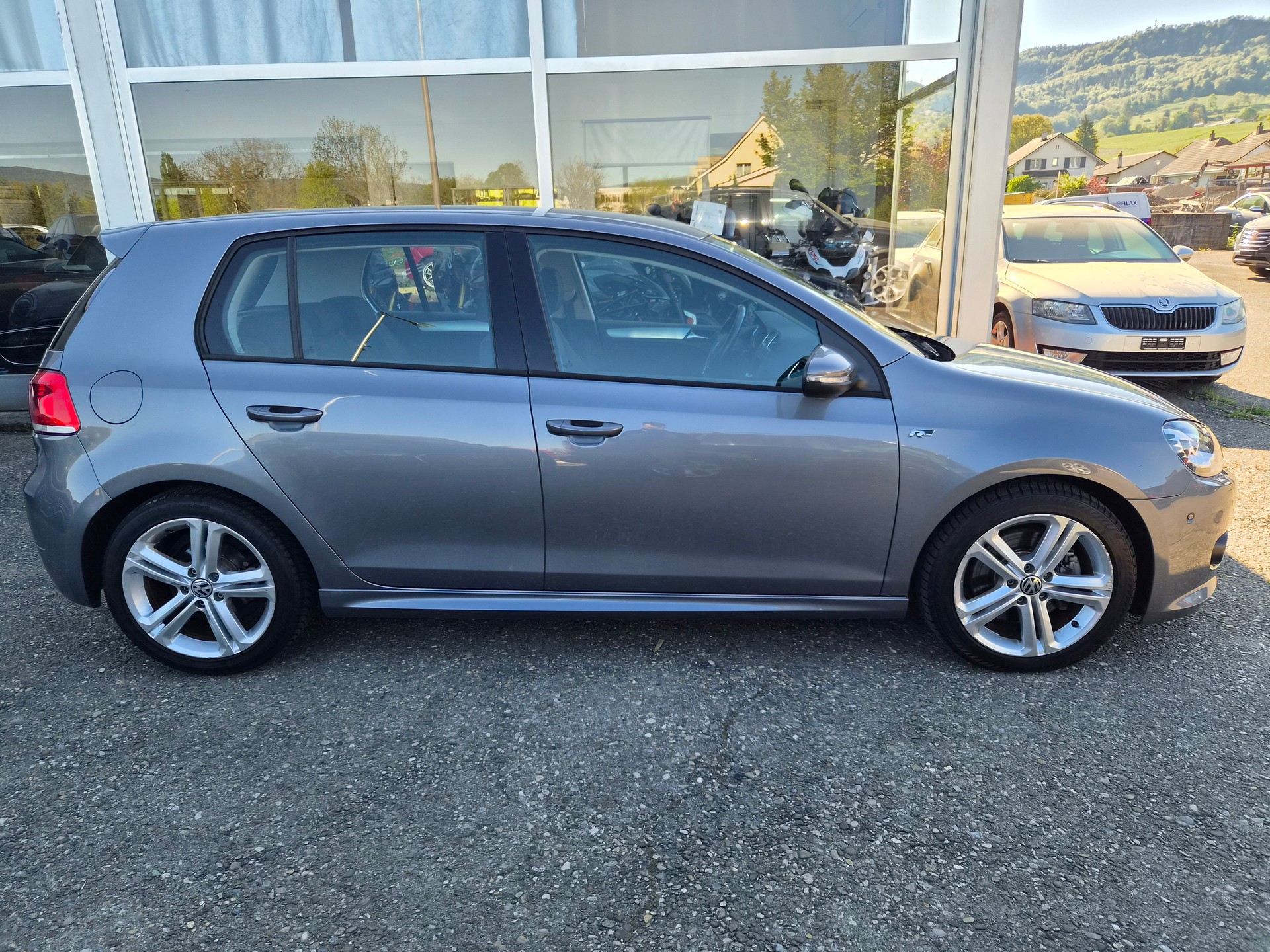 VW Golf 1.4 TSI Team DSG R-Line-image-6