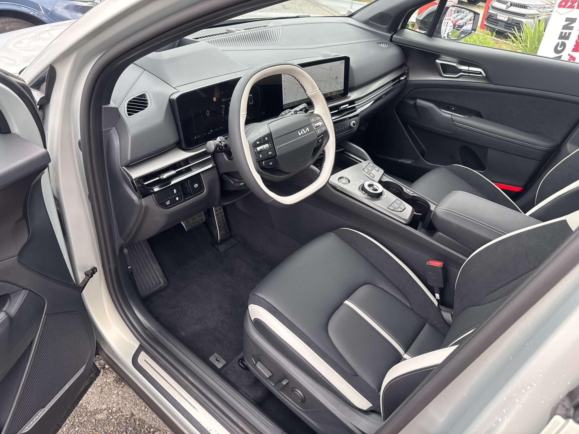 KIA Sportage 1.6T-GDi PHEV GT-Line 288PS 4x4 Automat-image-5