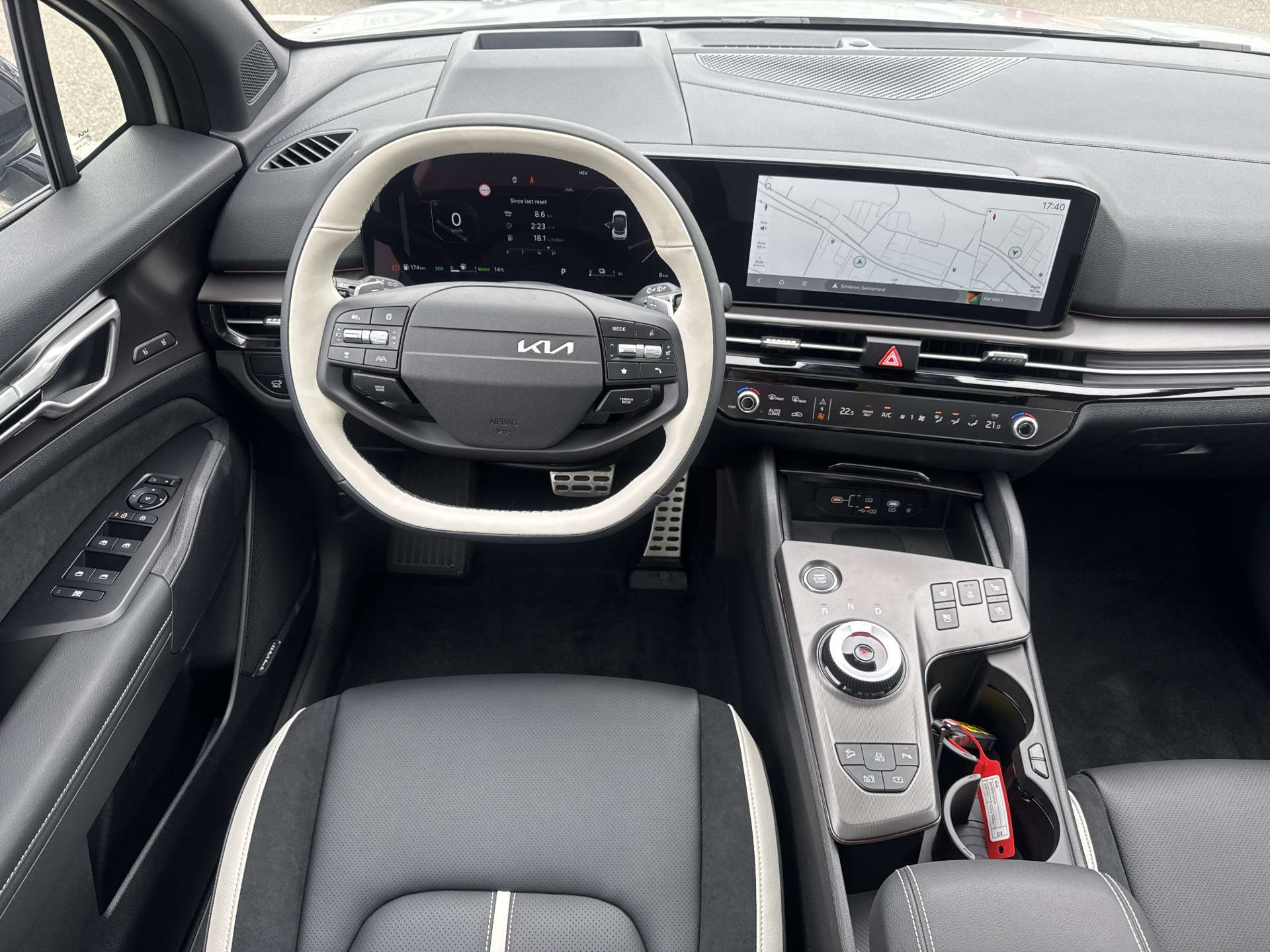 KIA Sportage 1.6T-GDi PHEV GT-Line 288PS 4x4 Automat-image-4