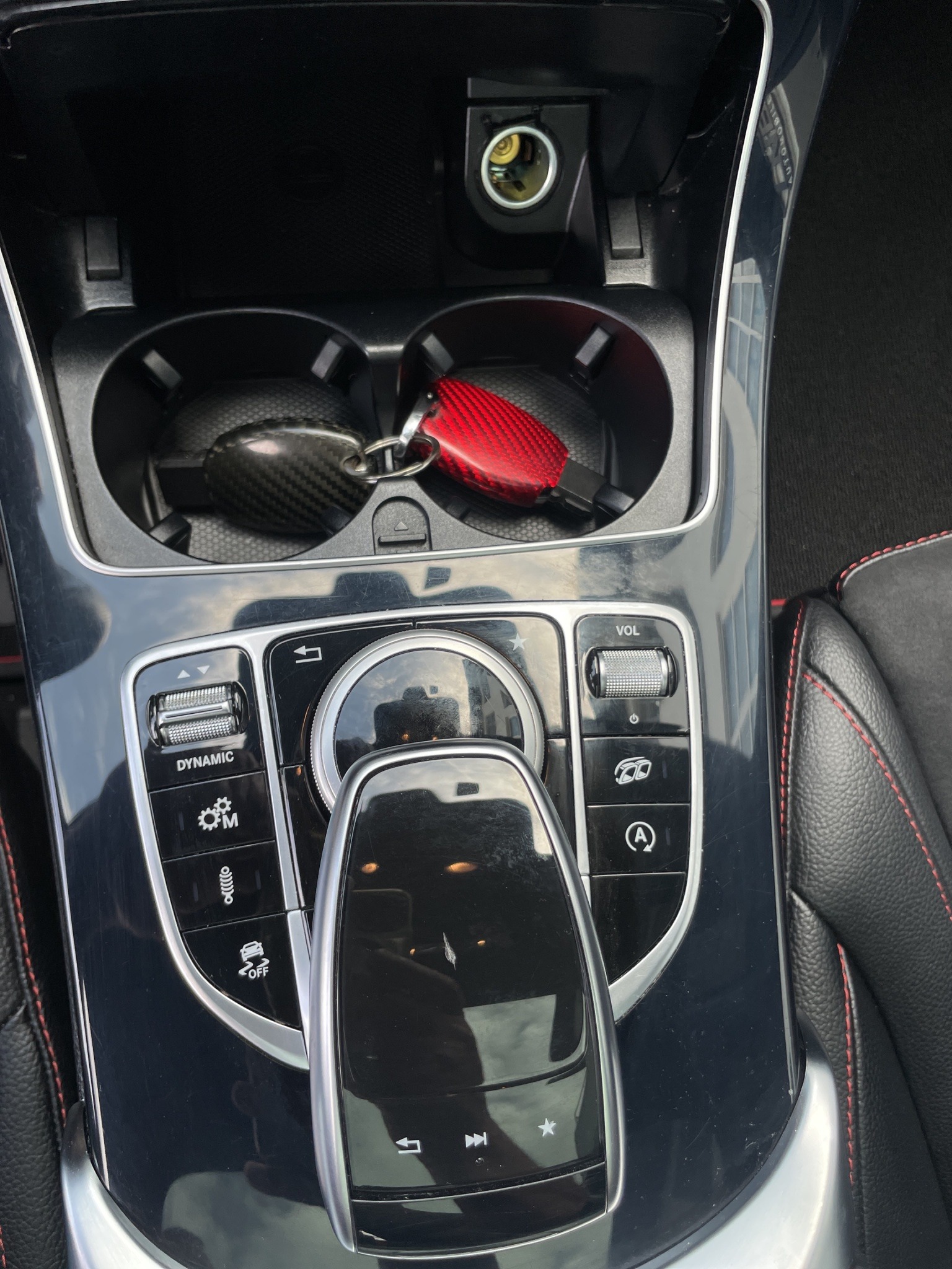 MERCEDES-BENZ C 43 AMG 4Matic 9G-Tronic-image-11