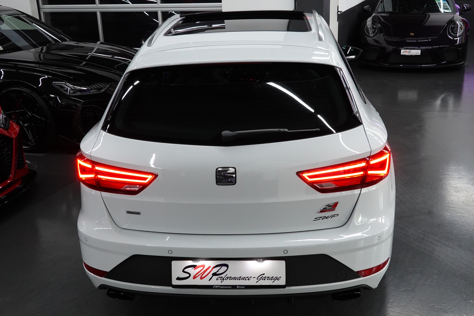SEAT LEON ST 2.0 TSI CUPRA 300 4 DRIVE DSG TOP CH-FZ-image-25