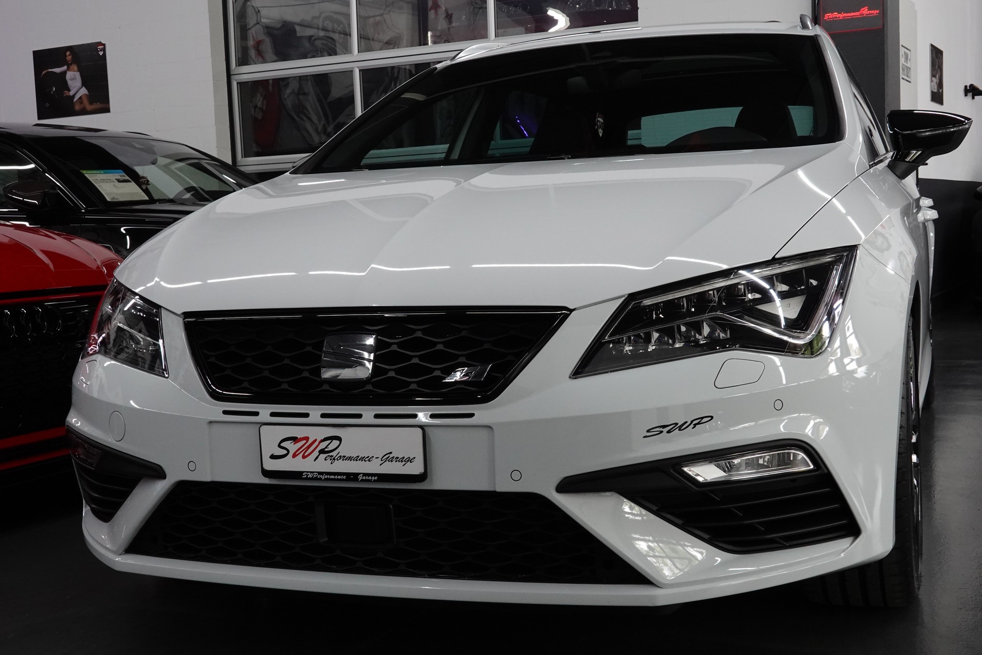 SEAT LEON ST 2.0 TSI CUPRA 300 4 DRIVE DSG TOP CH-FZ-image-5