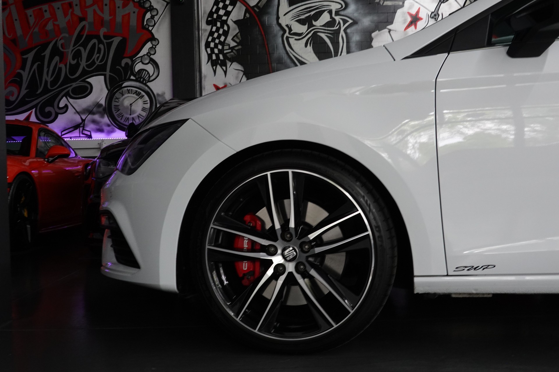 SEAT LEON ST 2.0 TSI CUPRA 300 4 DRIVE DSG TOP CH-FZ-image-8