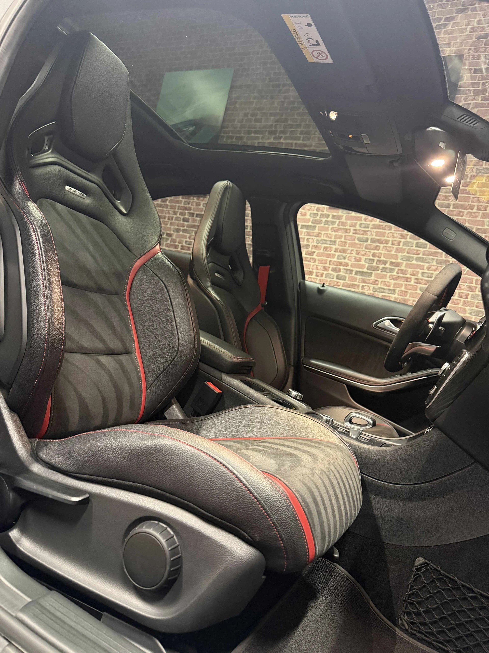 MERCEDES-BENZ A 45 AMG 4Matic Speedshift 7G-DCT-image-6