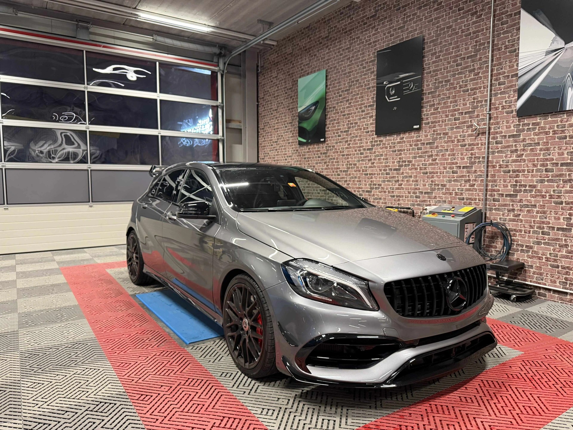 MERCEDES-BENZ A 45 AMG 4Matic Speedshift 7G-DCT-image-5